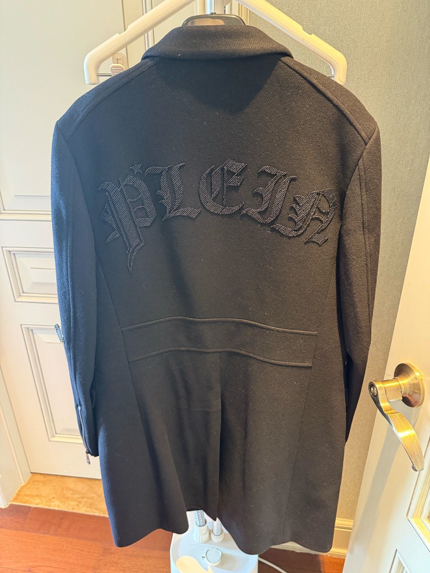 Philipp Plein Philipp Plein Black Wool Coat with Zipper Size US S / EU 44-46 / 1 - 6 Thumbnail