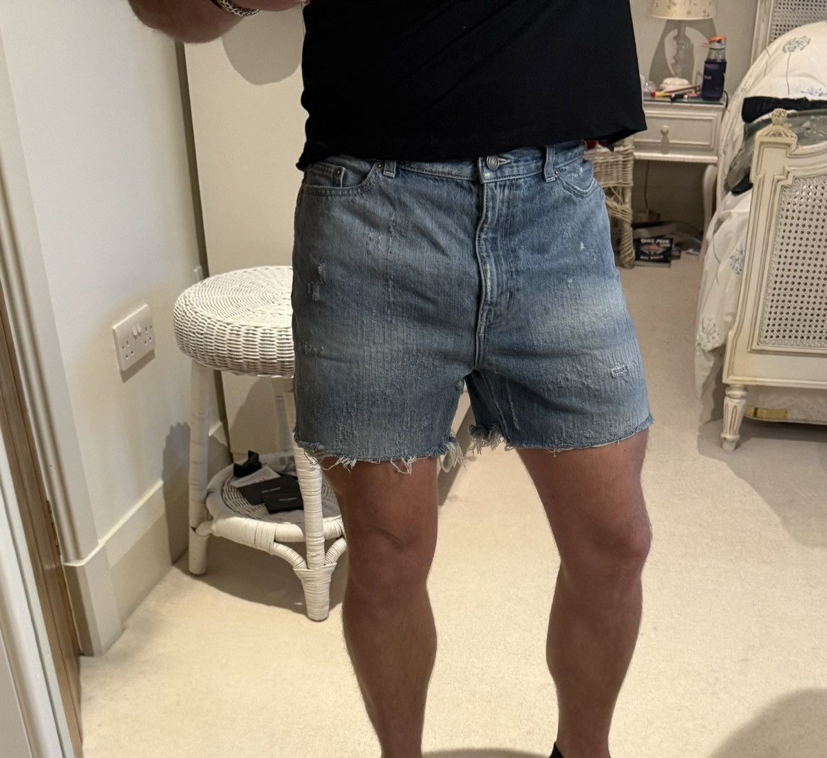 Saint Laurent Paris SS21 Saint Laurent hoochie daddy denim shorts 31 raw hem Size US 31 - 6 Thumbnail