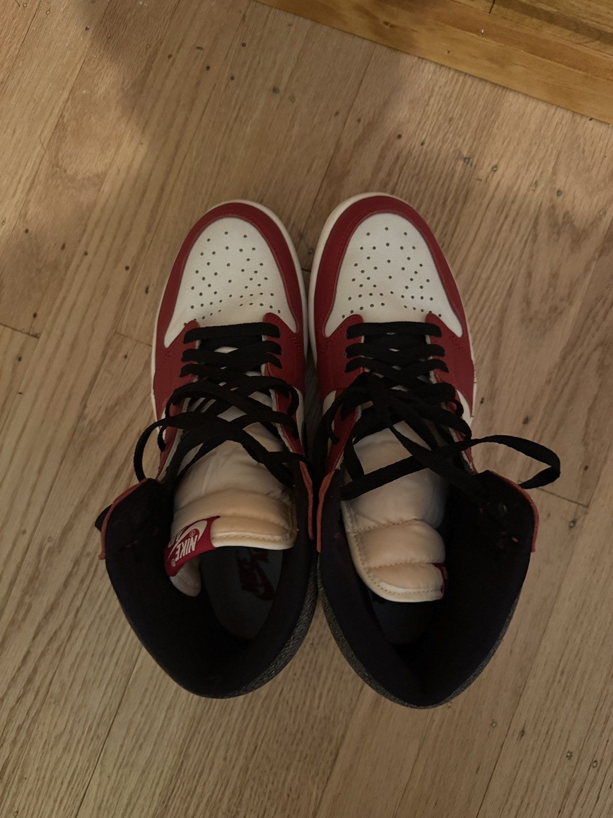 Jordan Brand Jordan 1 Retro High OG Chicago Lost and Found sz. 11 Size US 11 / EU 44 - 8 Thumbnail
