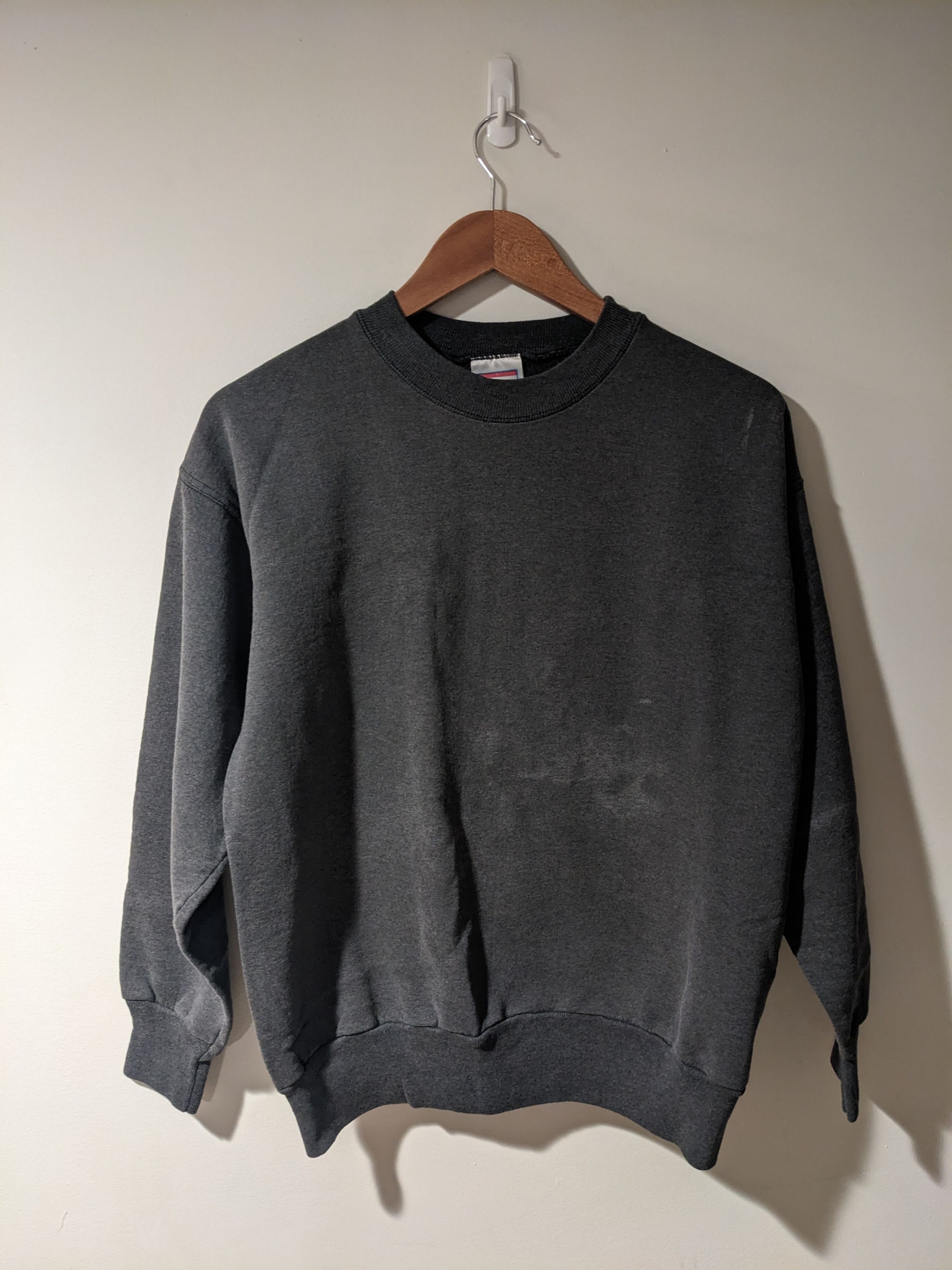 Hanes × Vintage Vintage 90s Hanes Blank Essential Medium Gray Sweatshirt Size US M / EU 48-50 / 2 - 1 Thumbnail