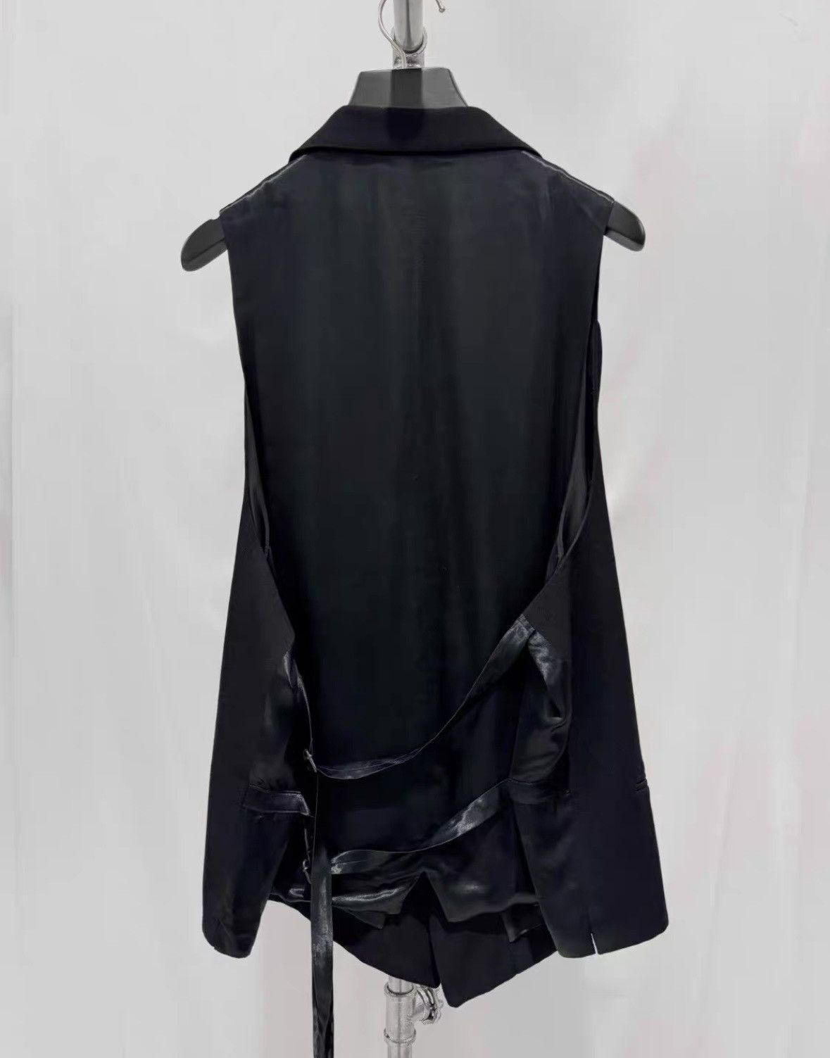 Ann Demeulemeester Ann demeulemeester black vest wxx Size S / US 4 / IT 40 - 3 Thumbnail