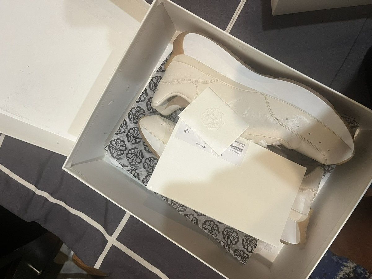 Alexander McQueen Alexander Mcqueen Sprint Runner Vanilla Size US 10 / EU 43 - 7 Thumbnail