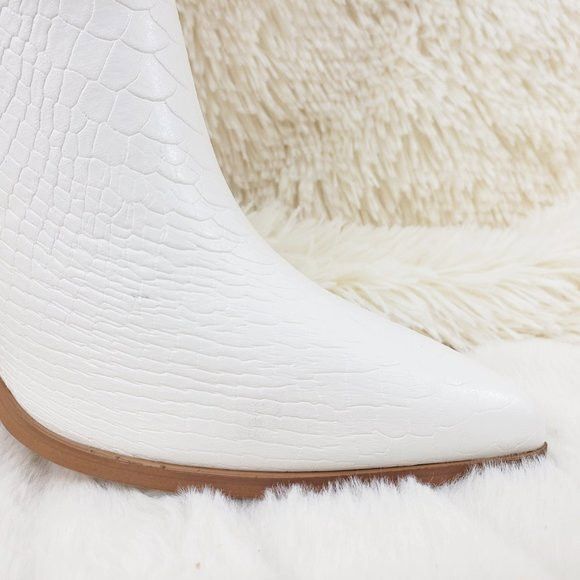 Other Slayer White Cowgirl Cowboy Ankle Boots Western Block Heels Size US 9 / IT 39 - 9 Thumbnail