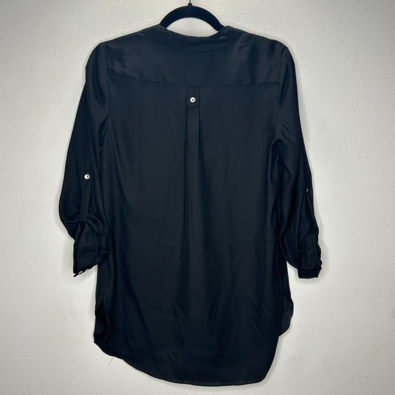 Other Ellison Black Satin V-Neck Button Long Sleeve Blouse S Size S / US 4 / IT 40 - 4 Thumbnail