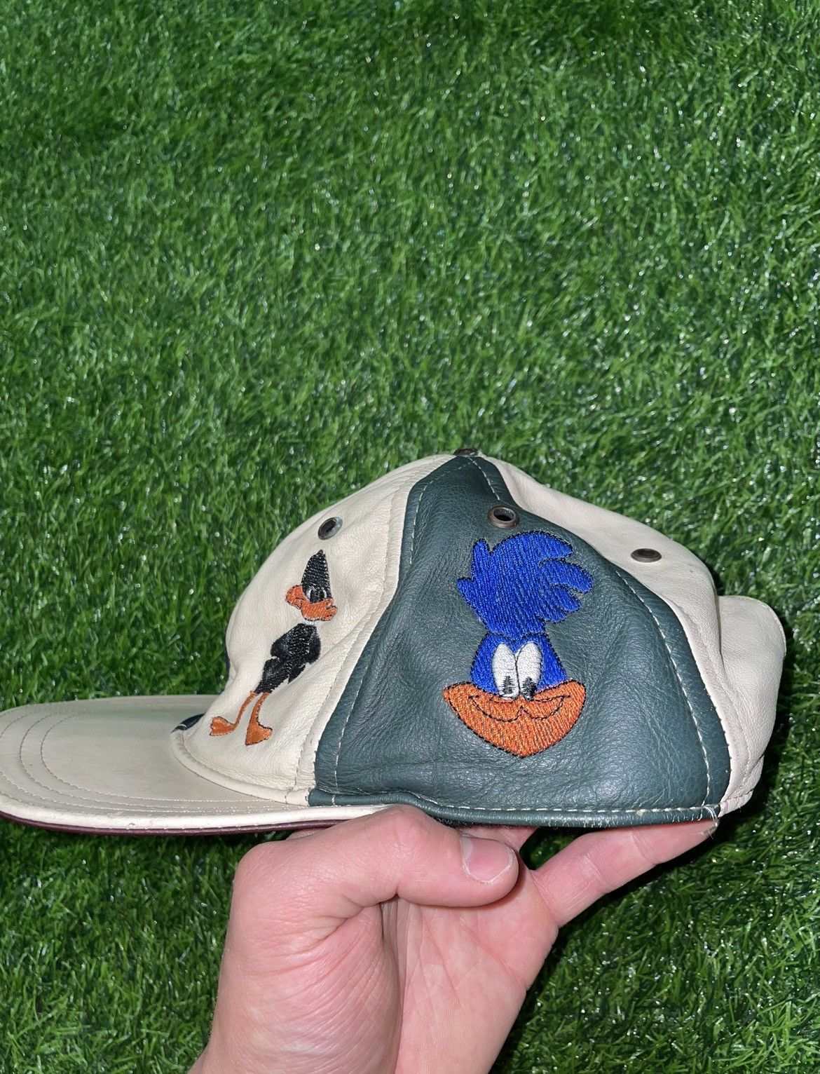 Vintage × Warner Bros Vintage Looney Tunes Warner Bros Leather Hat Size ONE SIZE - 5 Thumbnail