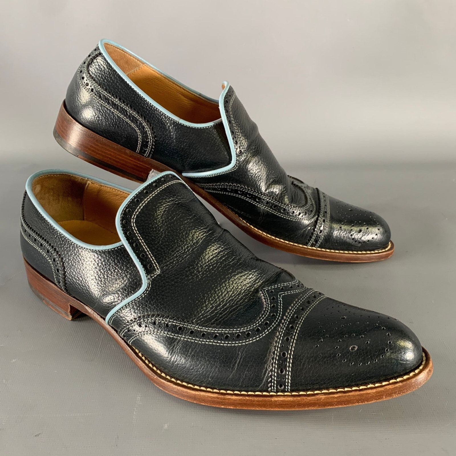 Miu Miu MIU MIU Size 9 Navy Light Blue Leather Spectator Loafers Size US 9 / EU 42 - 1 Thumbnail