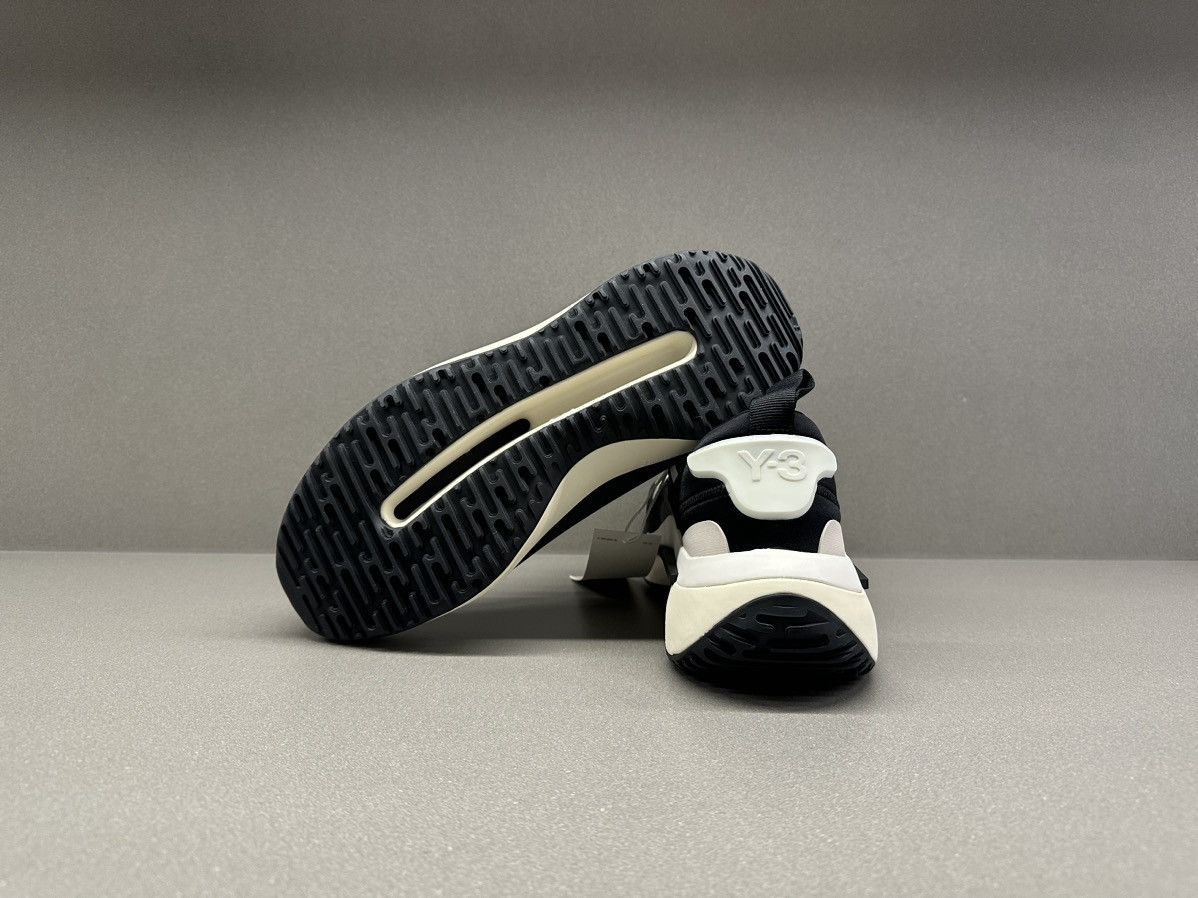 Adidas × Y-3 Adidas Y-3 Qisan Cozy Black Chalk White Size US 10.5 / EU 43-44 - 8 Thumbnail