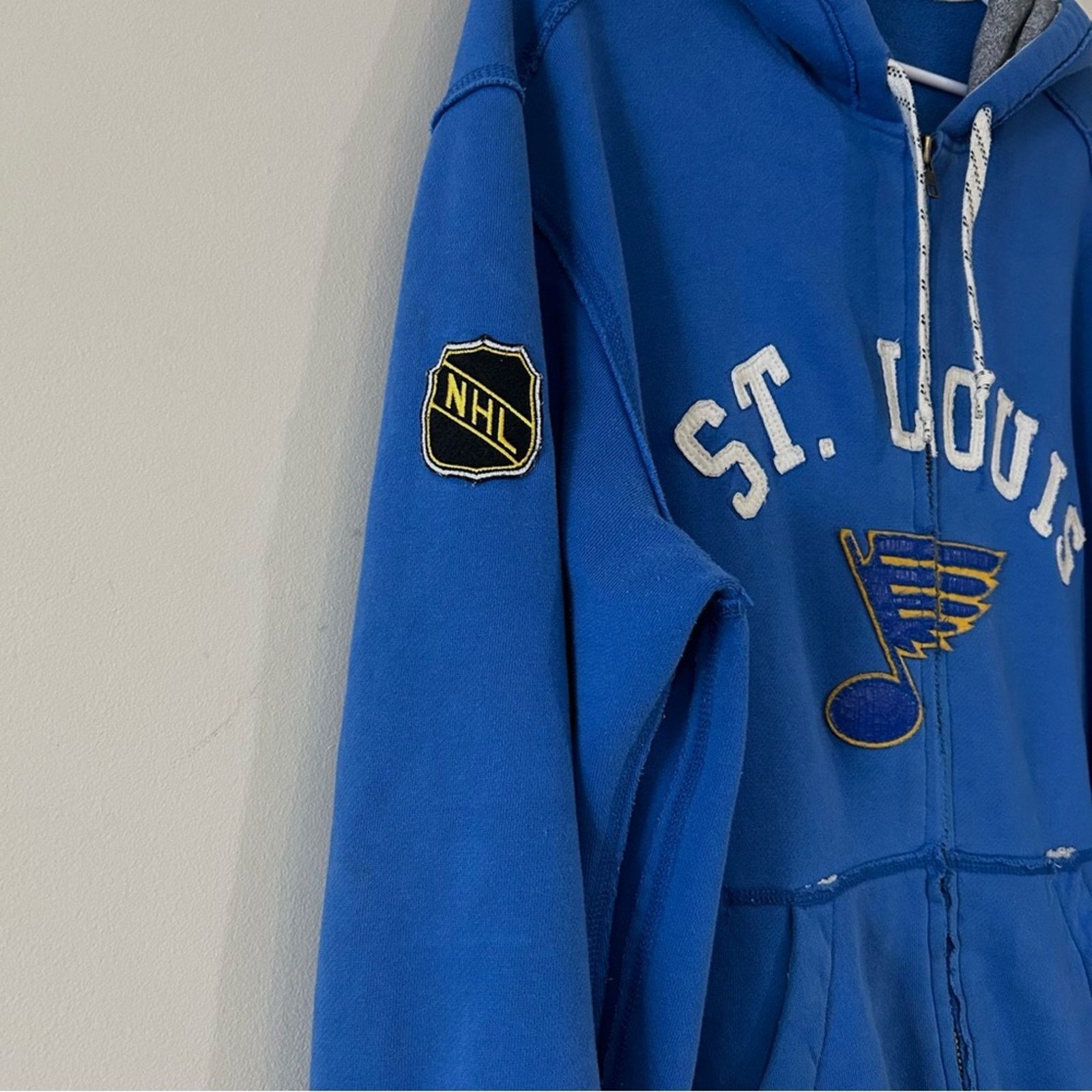 Ccm St. Louis Blues Hockey Hoodie Size US M / EU 48-50 / 2 - 3 Thumbnail