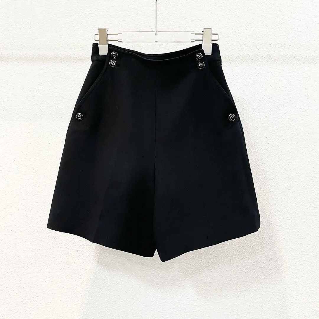 Dior Christian Dior Wool Silk Shorts Size 36 Size 26" / US 2 / IT 38 - 1 Thumbnail