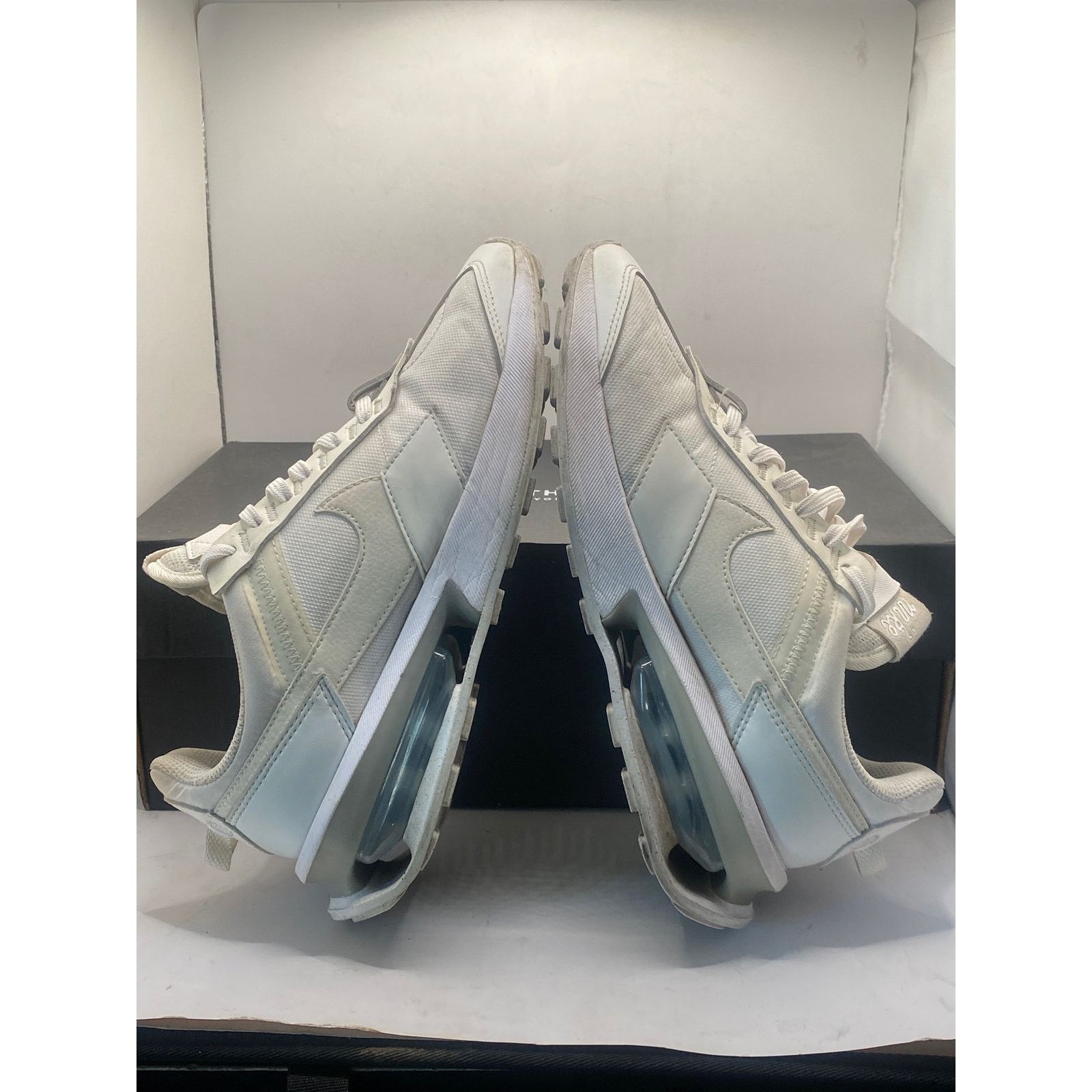 Nike Nike Air Max Pre-Day Phantom-Summit White DM0001 100-US7 Wmn Size US 7 / IT 37 - 6 Thumbnail