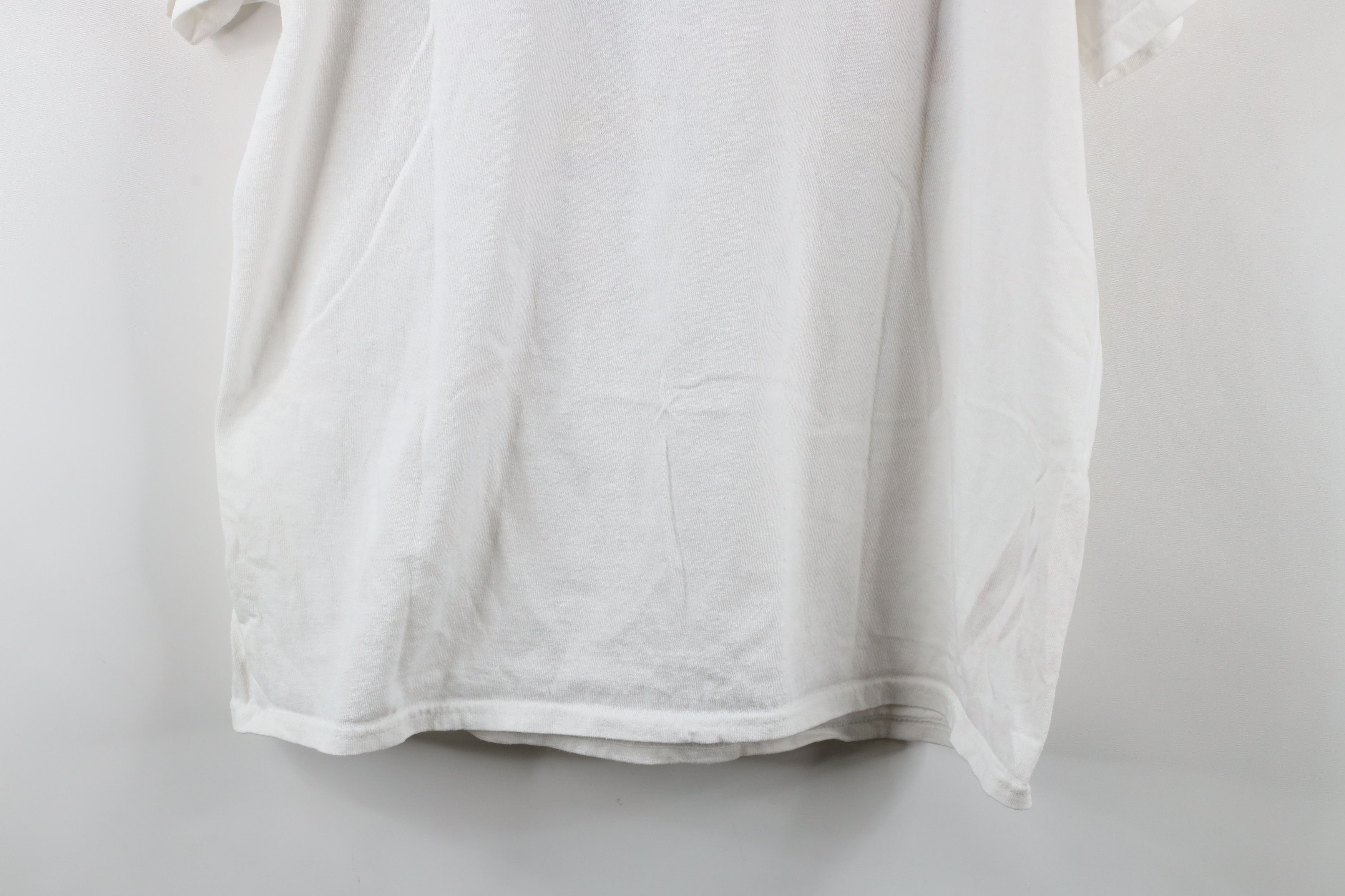 Vintage Vintage 90s Looney Tunes Out Short Sleeve T-Shirt White Size US XL / EU 56 / 4 - 12 Thumbnail