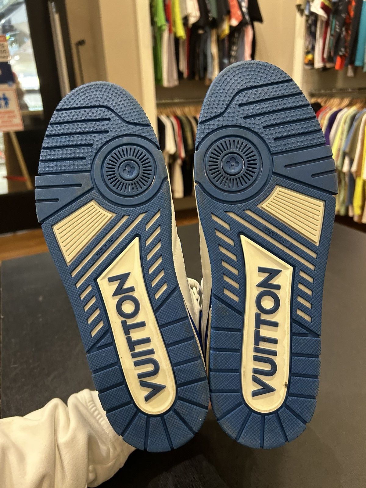 Louis Vuitton Louis Vuitton High Top Trainer - White/Blue Size US 9 / EU 42 - 7 Thumbnail