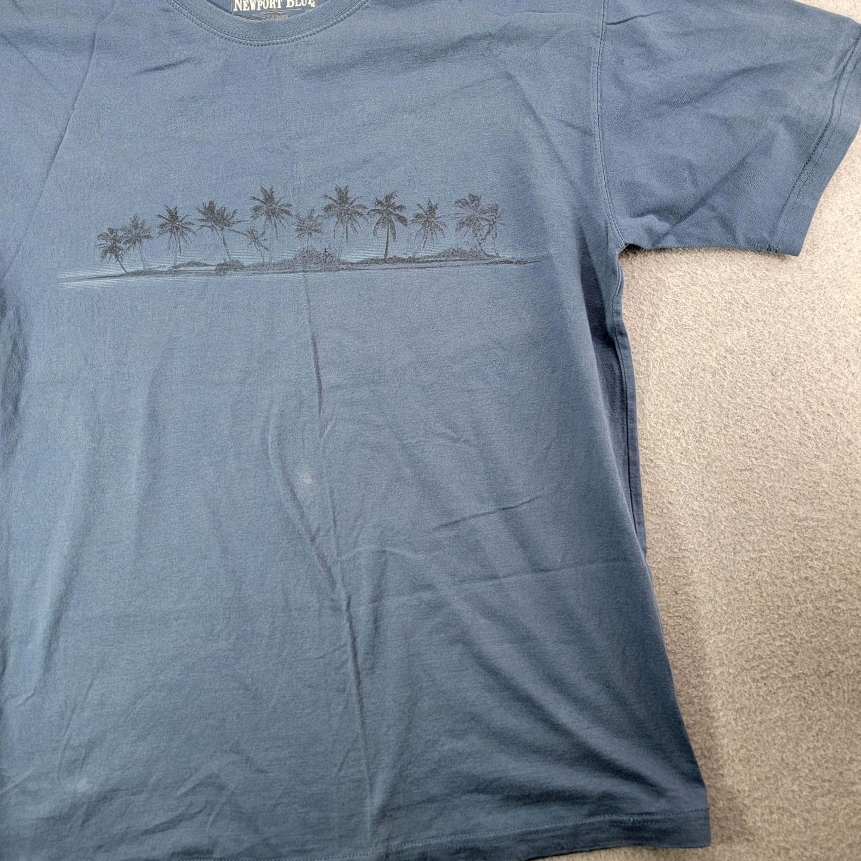 Vintage Newport Blue Shirt Mens XL Blue Palm Trees Beach Graphic T-Shirt Tee Casual Size US XL / EU 56 / 4 - 5 Thumbnail