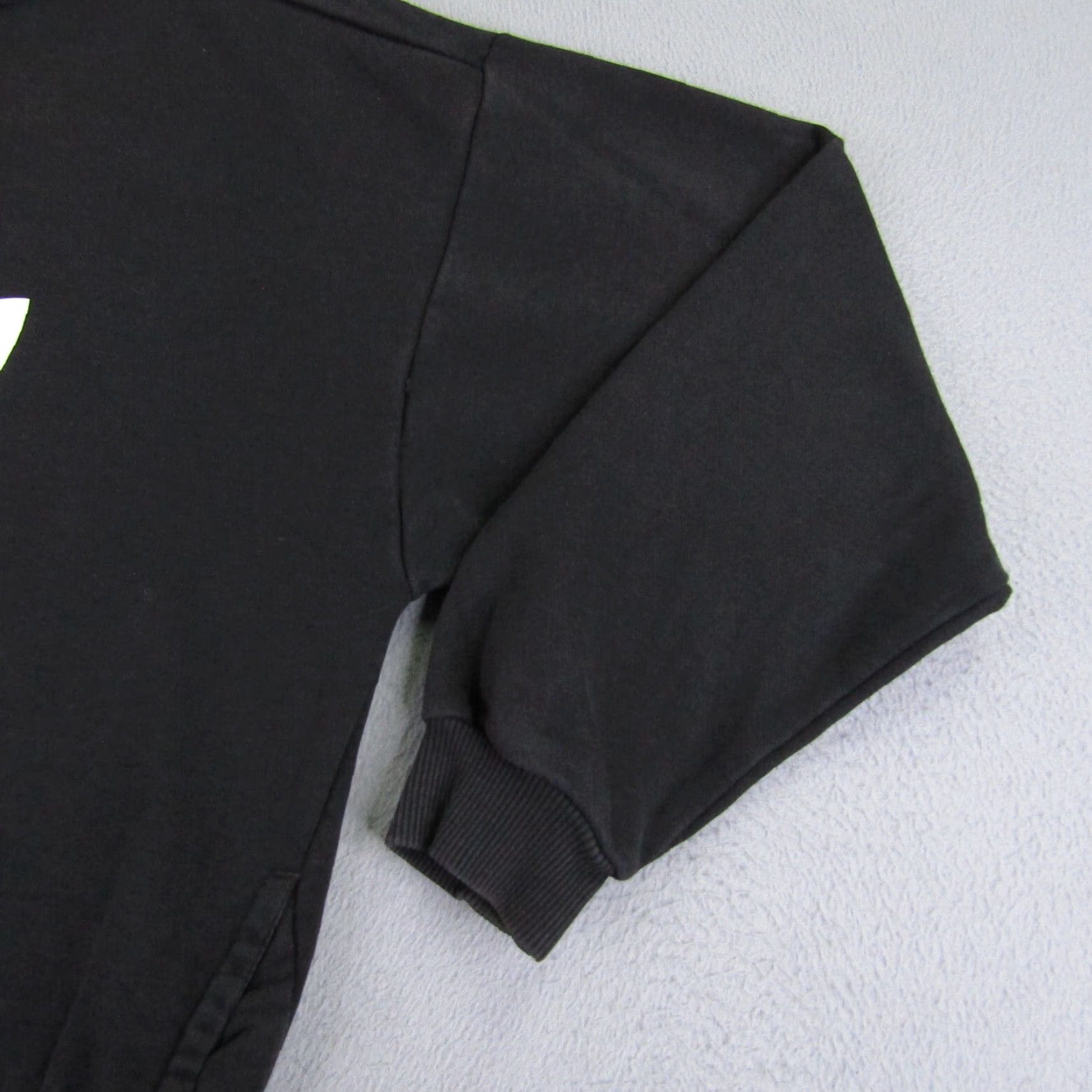 Adidas VINTAGE Adidas Sweatshirt Womens Small Black Logo Pullover Knit Crewneck Casual Activewear Size S / US 4 / IT 40 - 2 Thumbnail