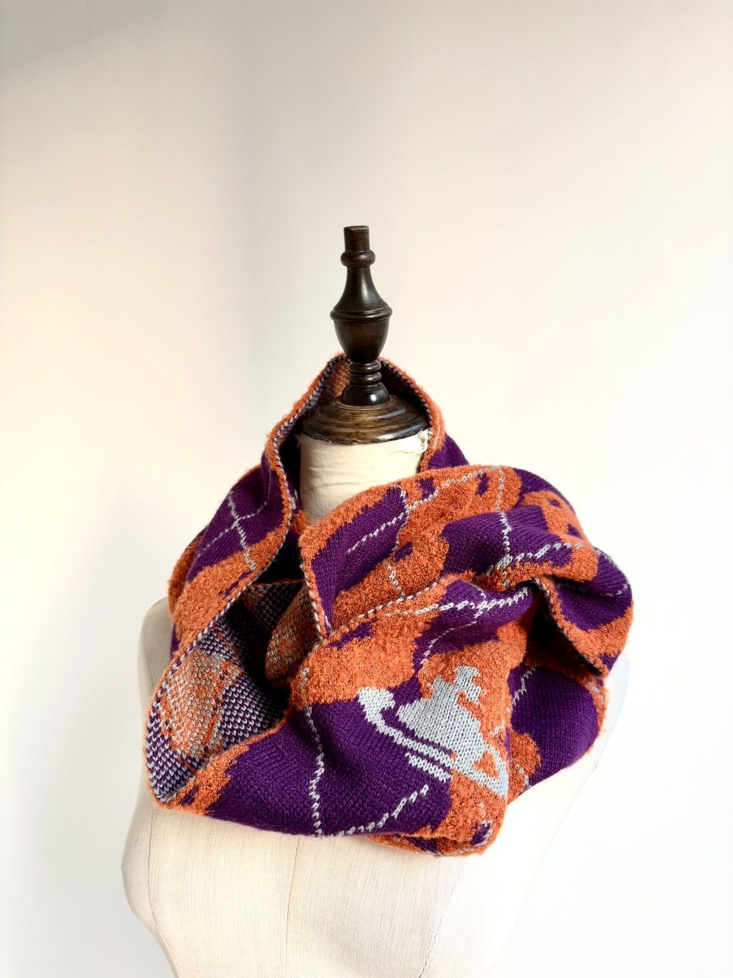 Vivienne Westwood Vivienne Westwood Vintage Argyle Saturn Scarf Size ONE SIZE - 1 Thumbnail