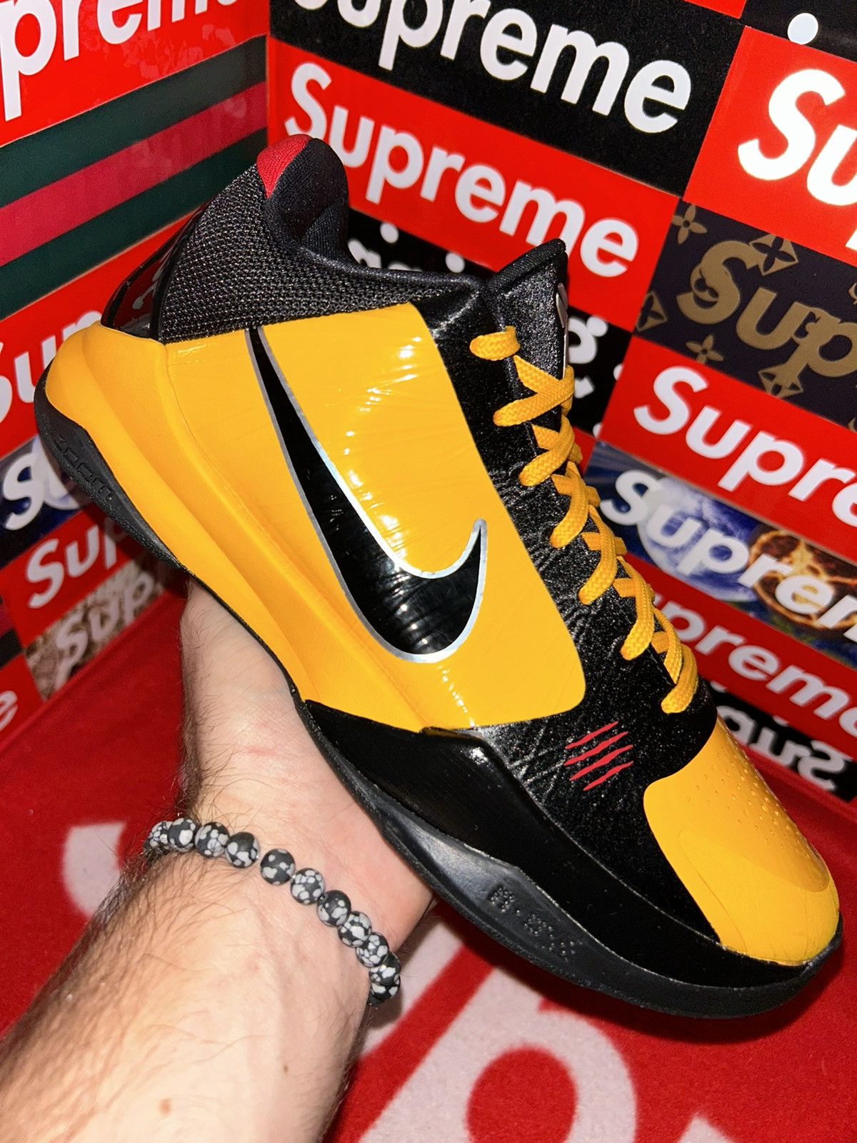 Nike Nike Kobe 5 Protro Bruce Lee CD4991-700 size 7.5 VNDS Size US 7.5 / EU 40-41 - 8 Thumbnail