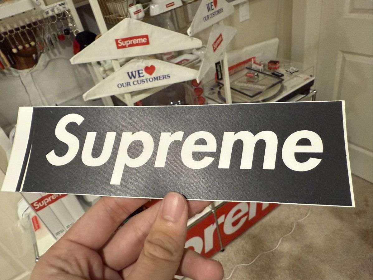 Supreme SUPREME WOVEN STRAW MAT BLACK | Grailed