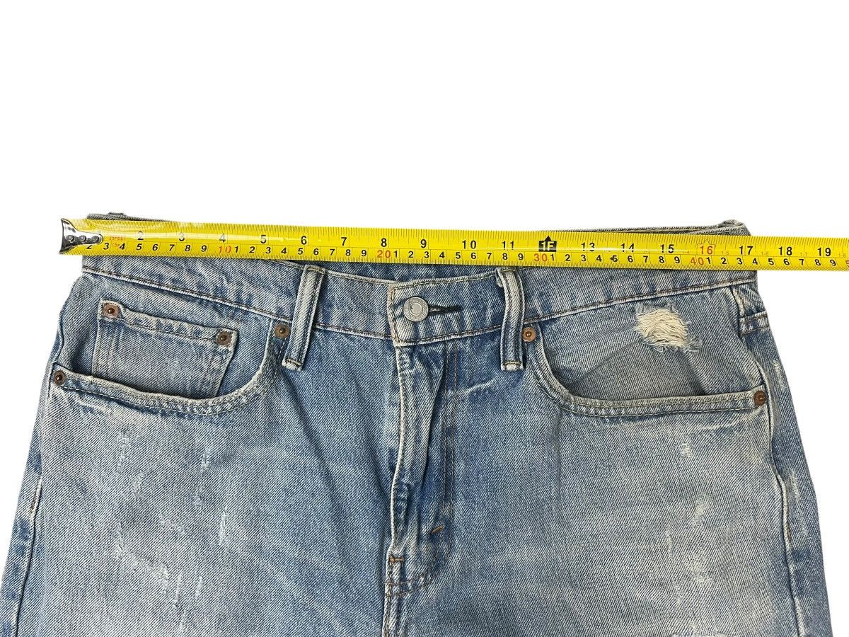 Levi's Vintage Levi’s 502 Distressed Jeans Size US 33 - 15 Thumbnail