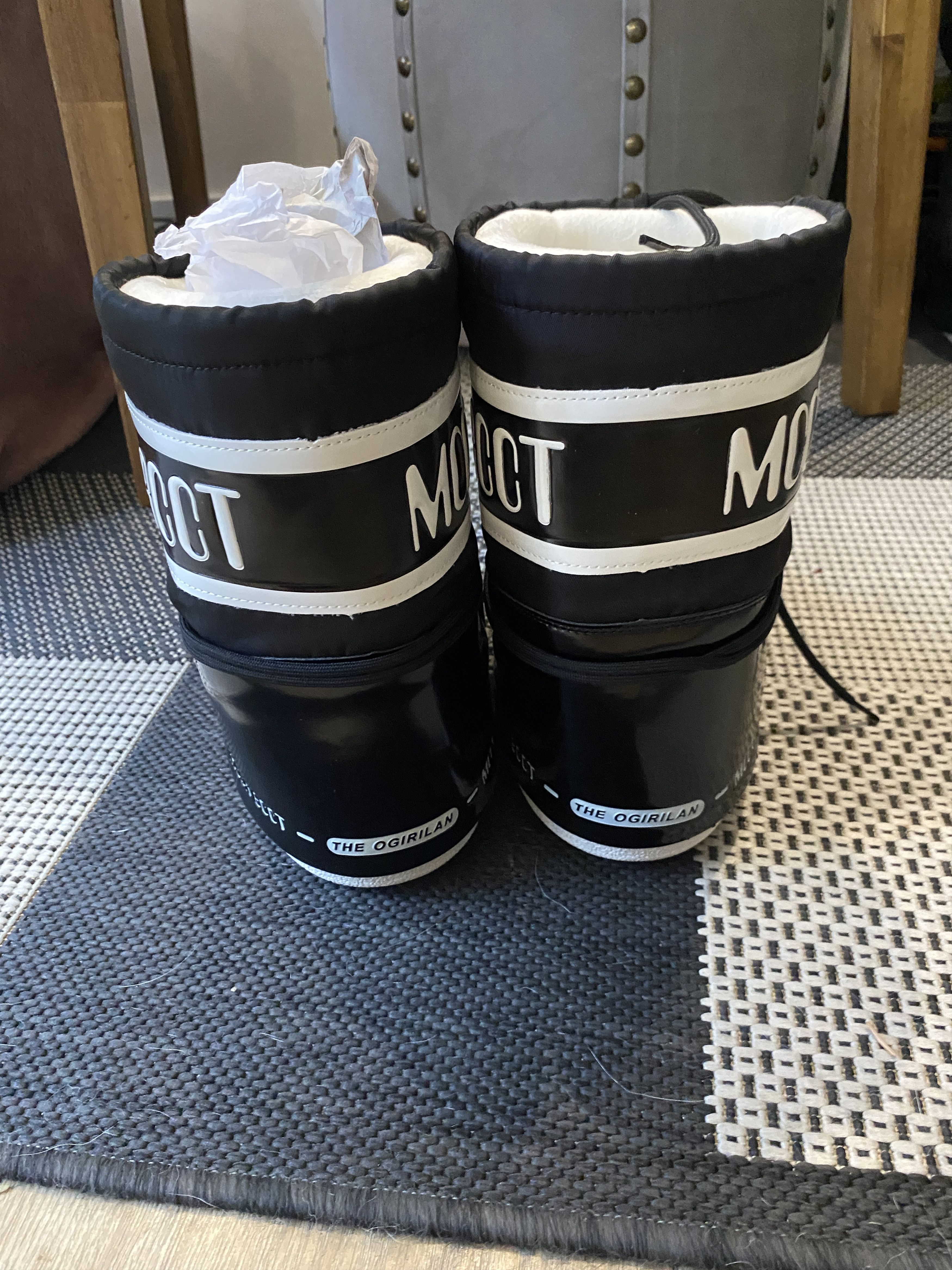 Moon Boot MoonBoots new never worn Size US 8 / IT 38 - 2 Thumbnail