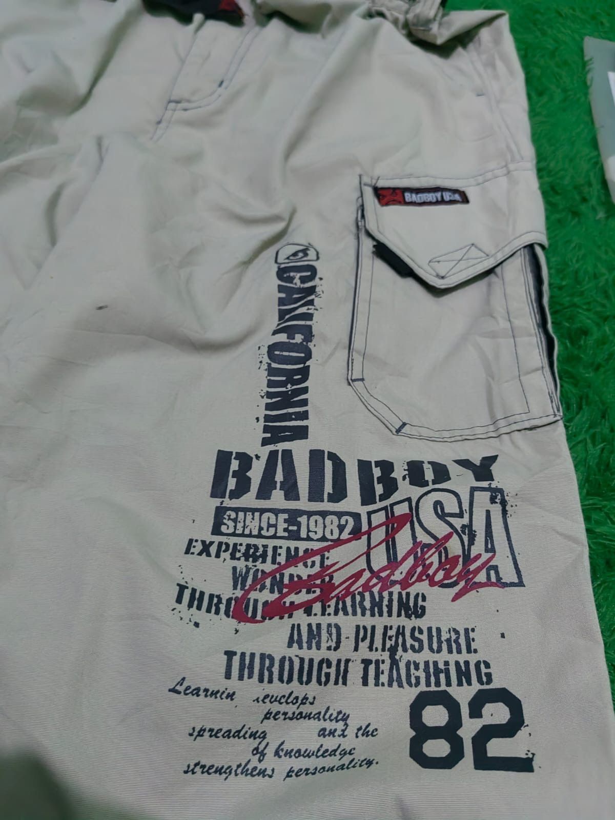 Japanese Brand Multi pocket 3/4 y2k badboy jort pant Size US 31 - 7 Thumbnail