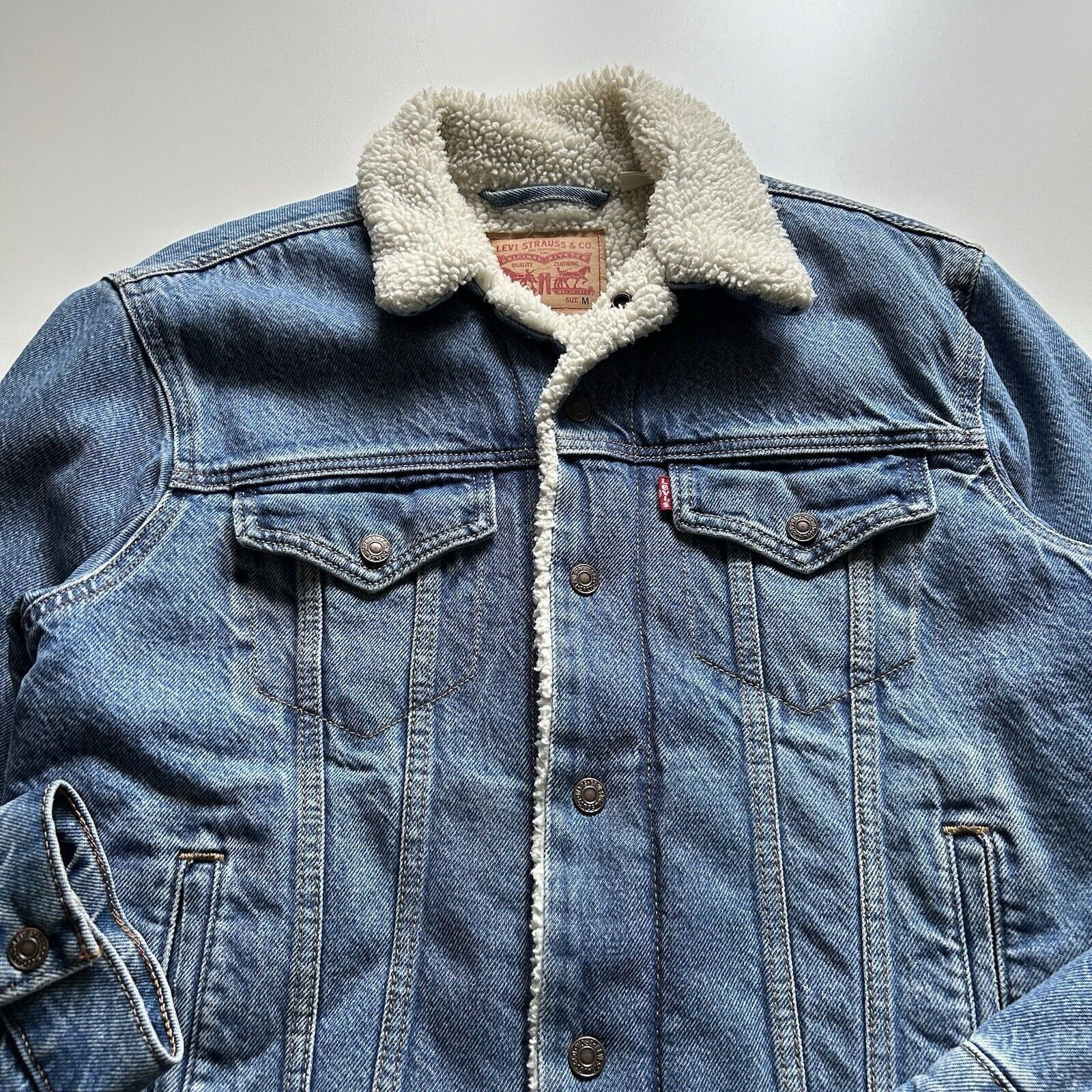 Levi's Vintage Y2K Levi's Sherpa Lined Denim Trucker Jacket Medium Size M / US 6-8 / IT 42-44 - 2 Thumbnail
