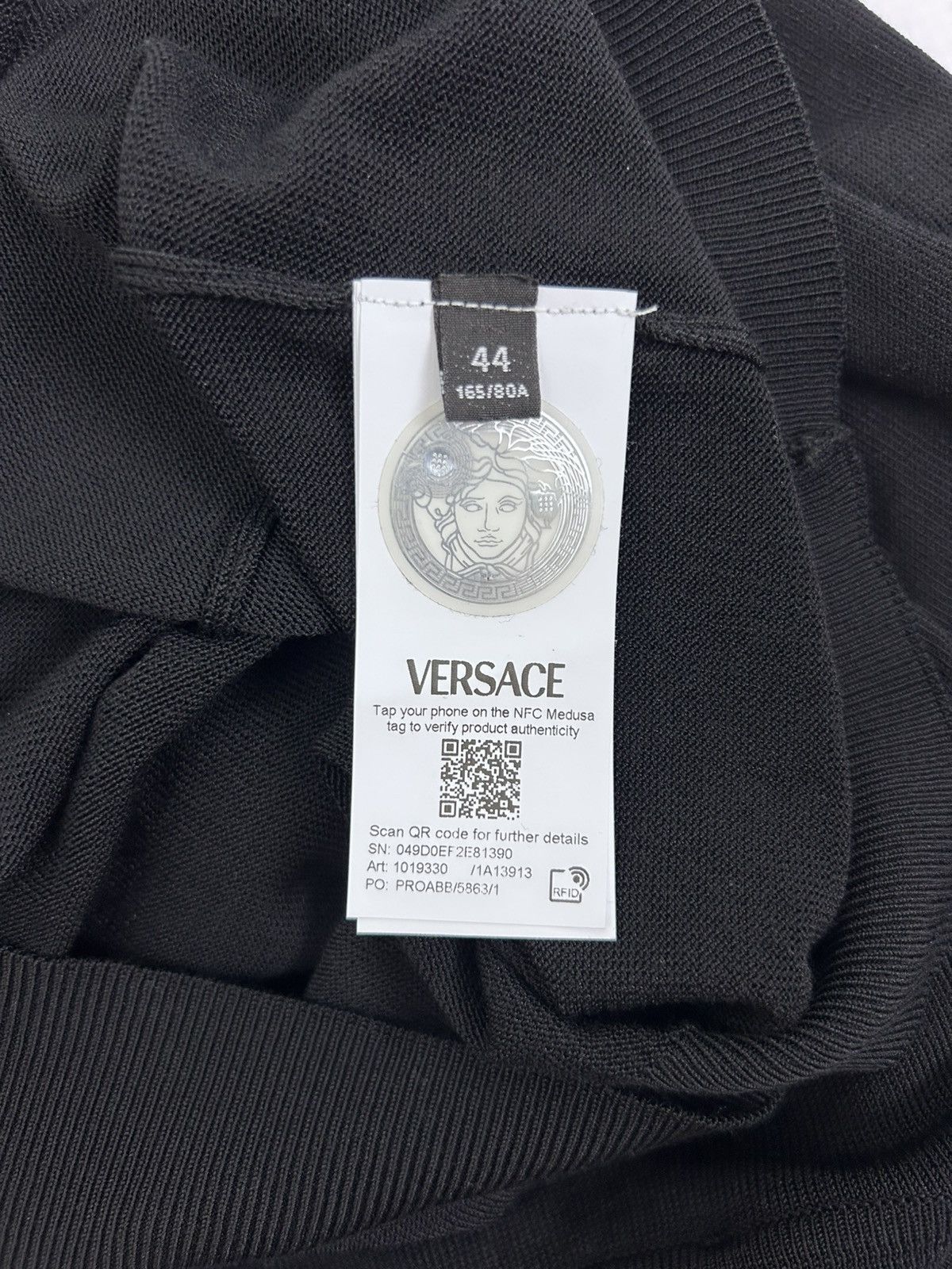 Versace Authentic Versace Knit Polo Black Gold Medusa IT44 S - NWT Size US S / EU 44-46 / 1 - 11 Thumbnail