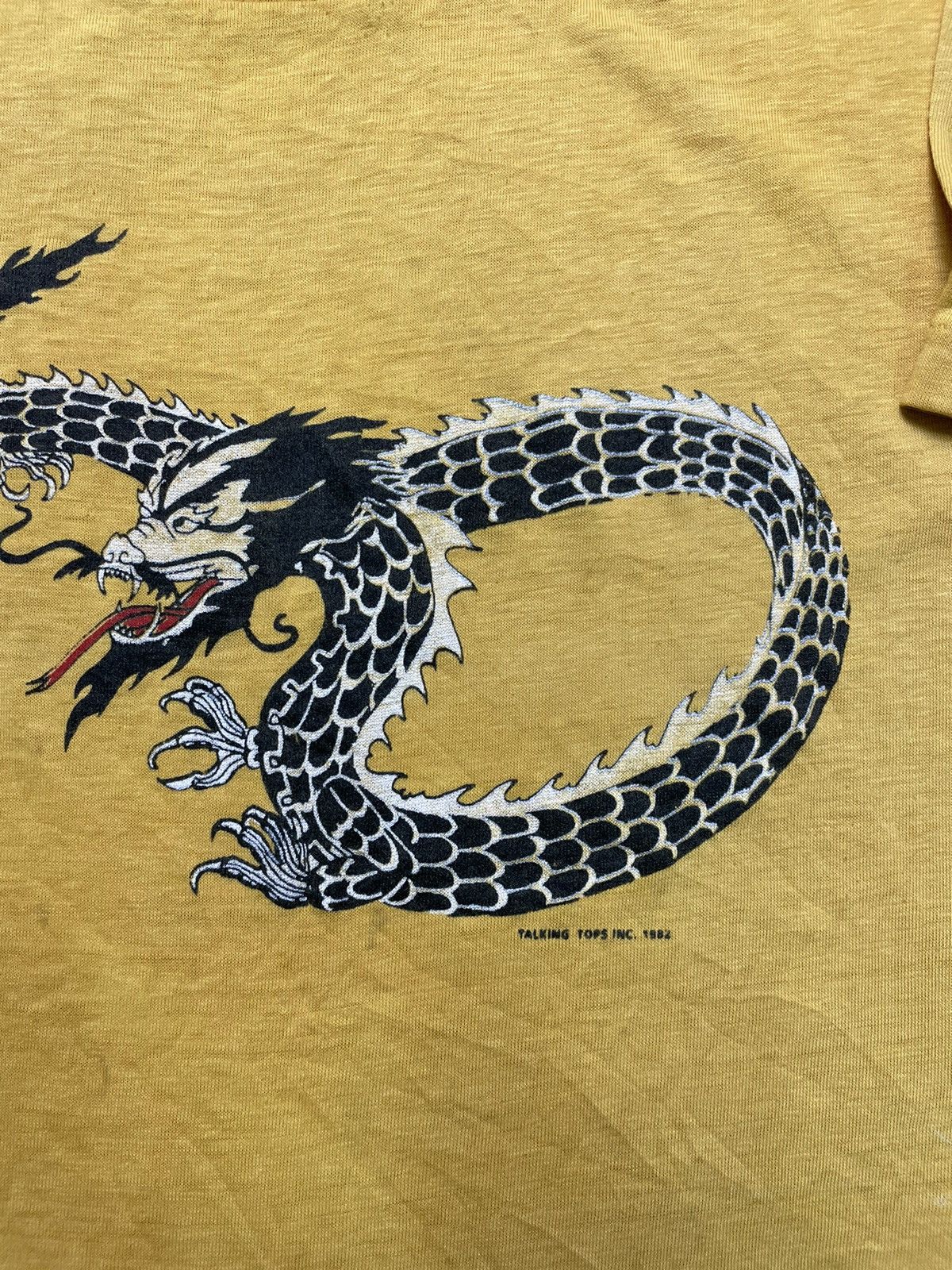 Vintage Vintage 80s Dragon 🐉 Tees Size US M / EU 48-50 / 2 - 3 Thumbnail