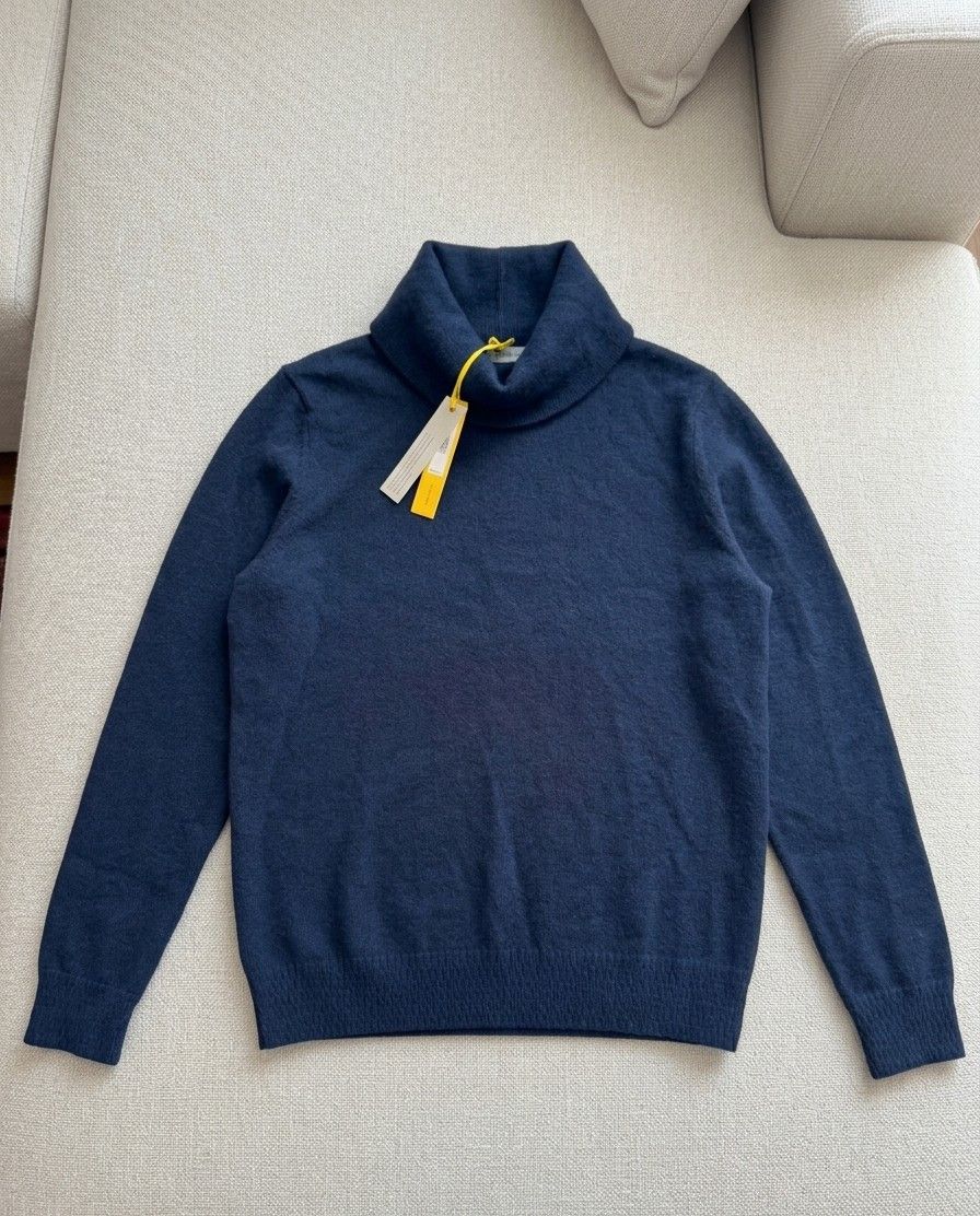 Jaeger NWT JAEGER 100% Pure Cashmere Roll Neck Sweater Navy Blue Size M / US 6-8 / IT 42-44 - 1 Thumbnail