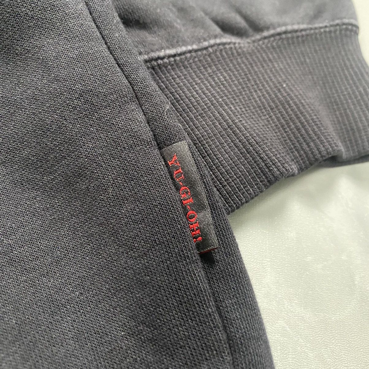 Anime Rare Konami Yu Gi Oh 25th Anniversary Dark Magician Crewneck Size US XL / EU 56 / 4 - 3 Thumbnail