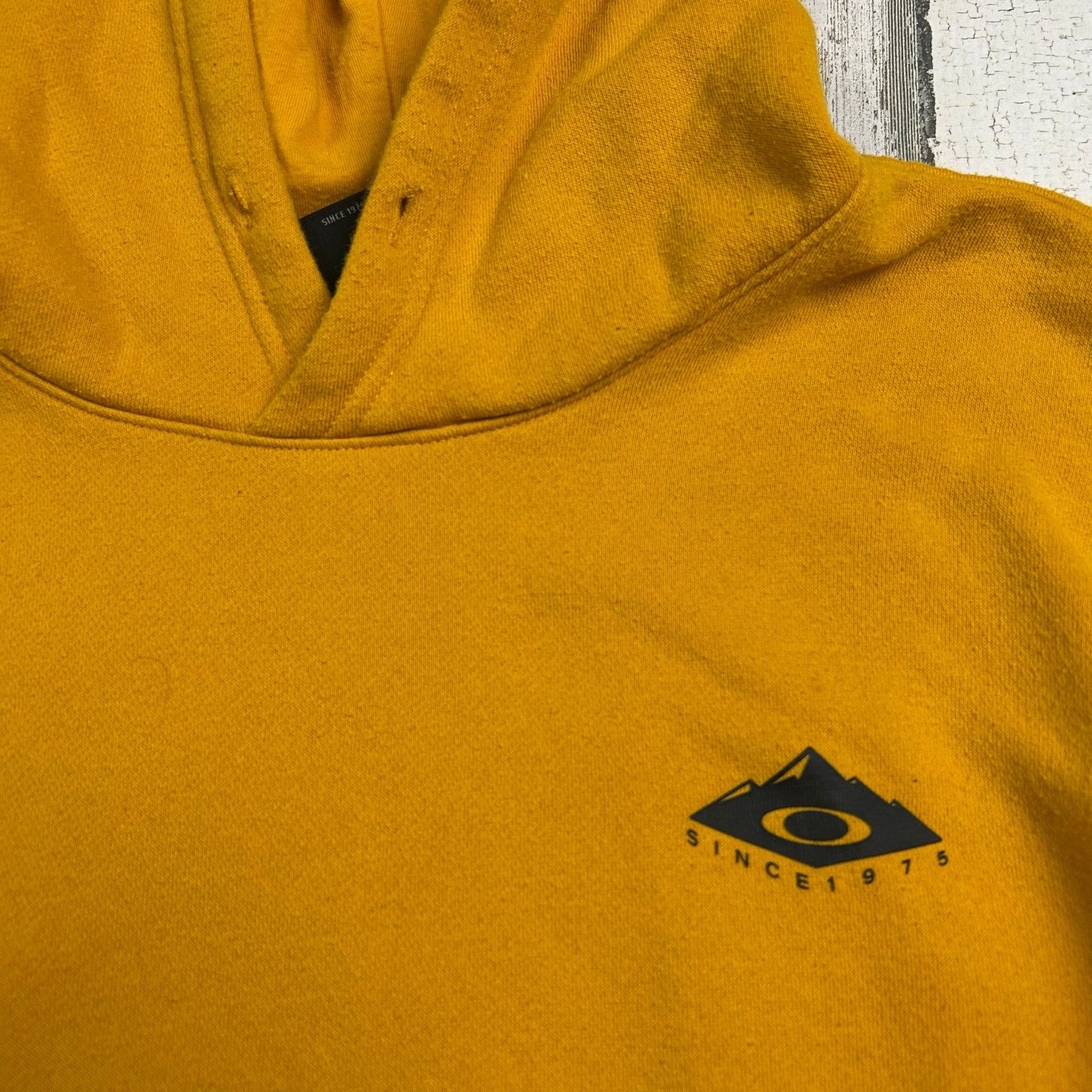 Oakley Oakley Peak PO Hoodie in Amber Yellow Size US L / EU 52-54 / 3 - 2 Thumbnail