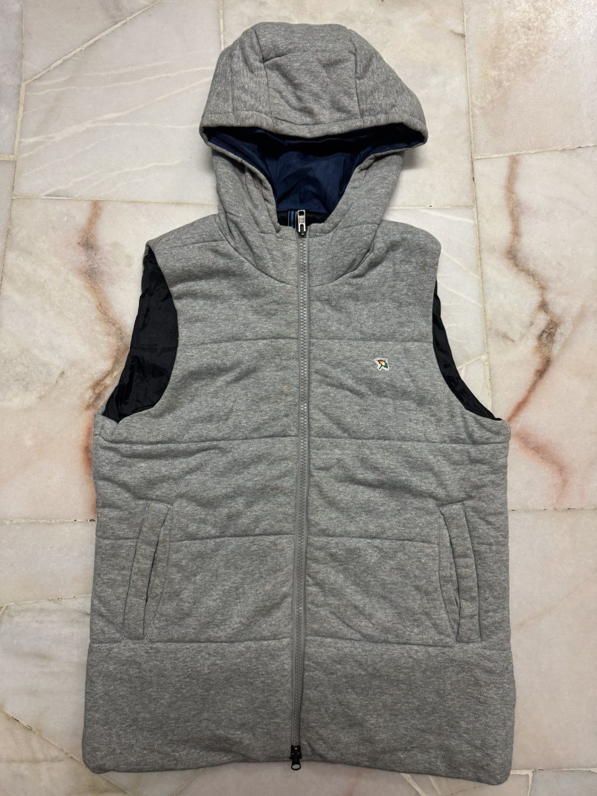 Japanese Brand VINTAGE 90's ARNOLD PALMER CLASSIC STYLE SWEATER SLEEVELESS Size US M / EU 48-50 / 2 - 3 Thumbnail