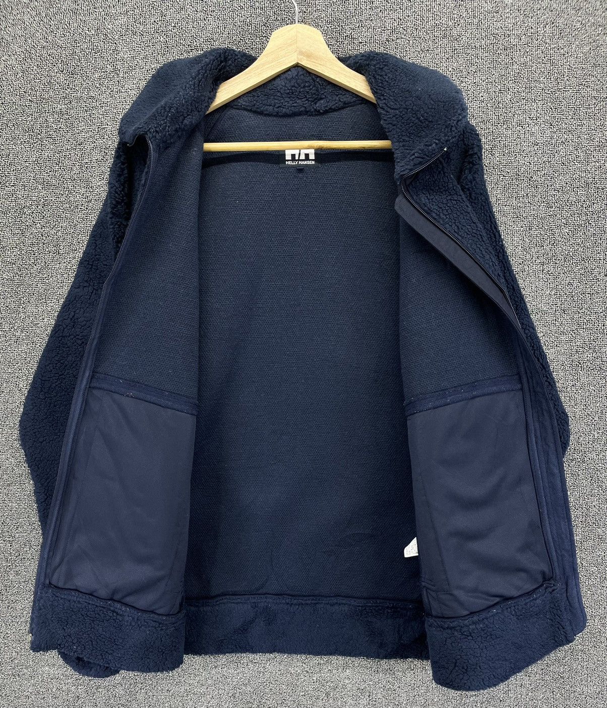 Helly Hansen Vintage Helly Hansen Deep Pile Fleece Jacket Size US XL / EU 56 / 4 - 6 Thumbnail
