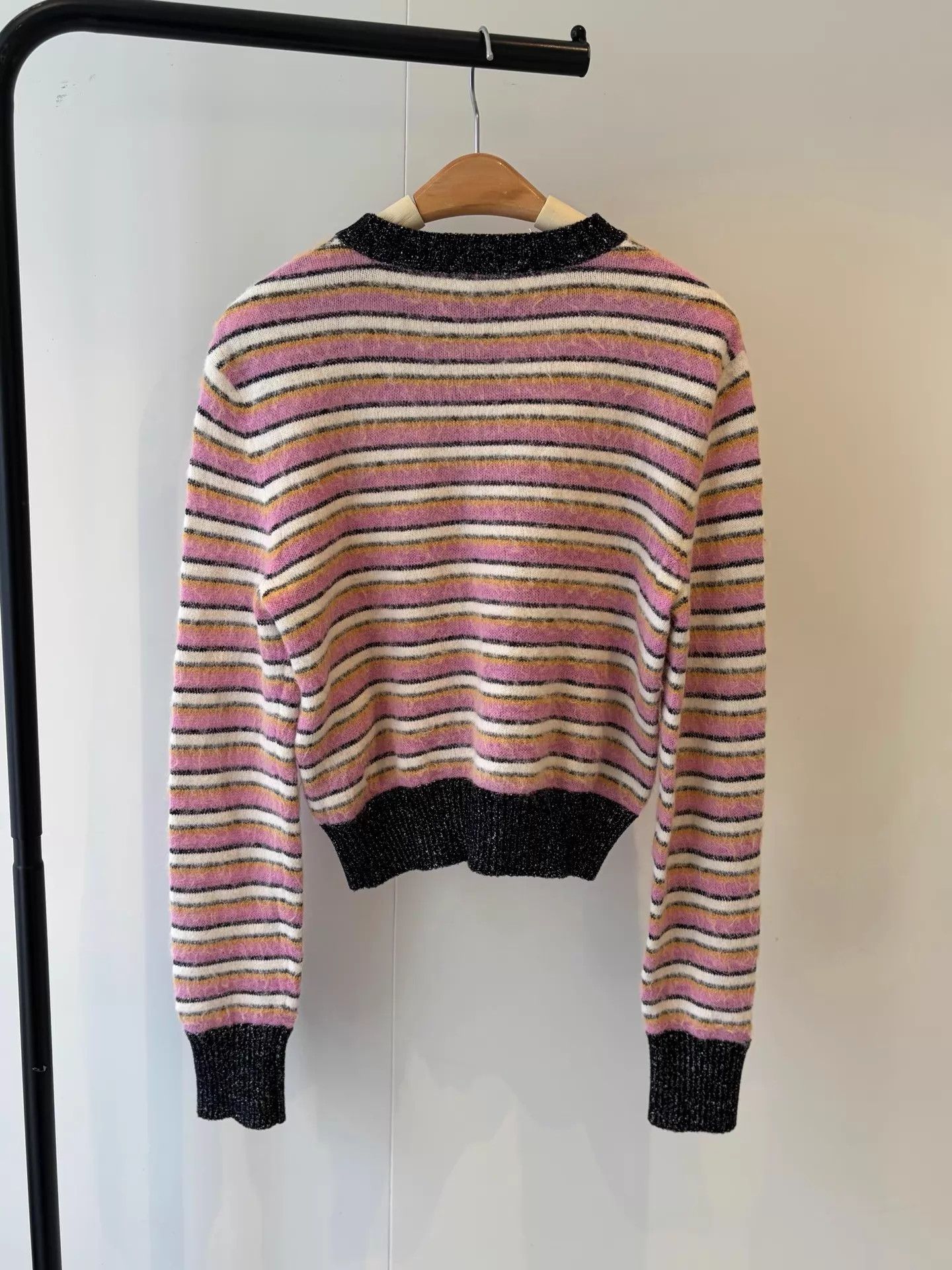 Chanel Chanel 22A striped cashmere knit 36 Mint Size XS / US 0-2 / IT 36-38 - 2 Thumbnail