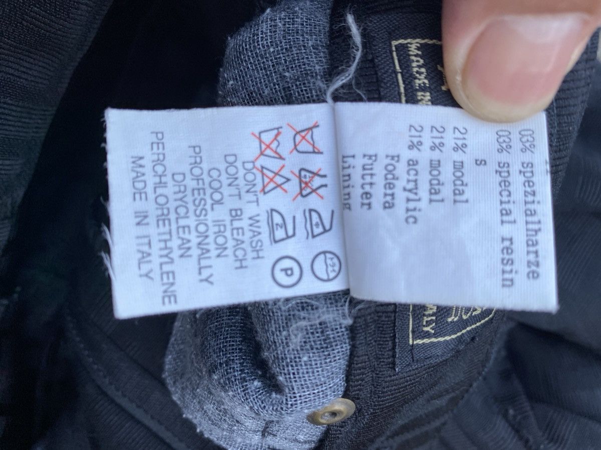 Fendi Waist 24” Fendi Monogram Size US 26 / EU 42 - 16 Thumbnail