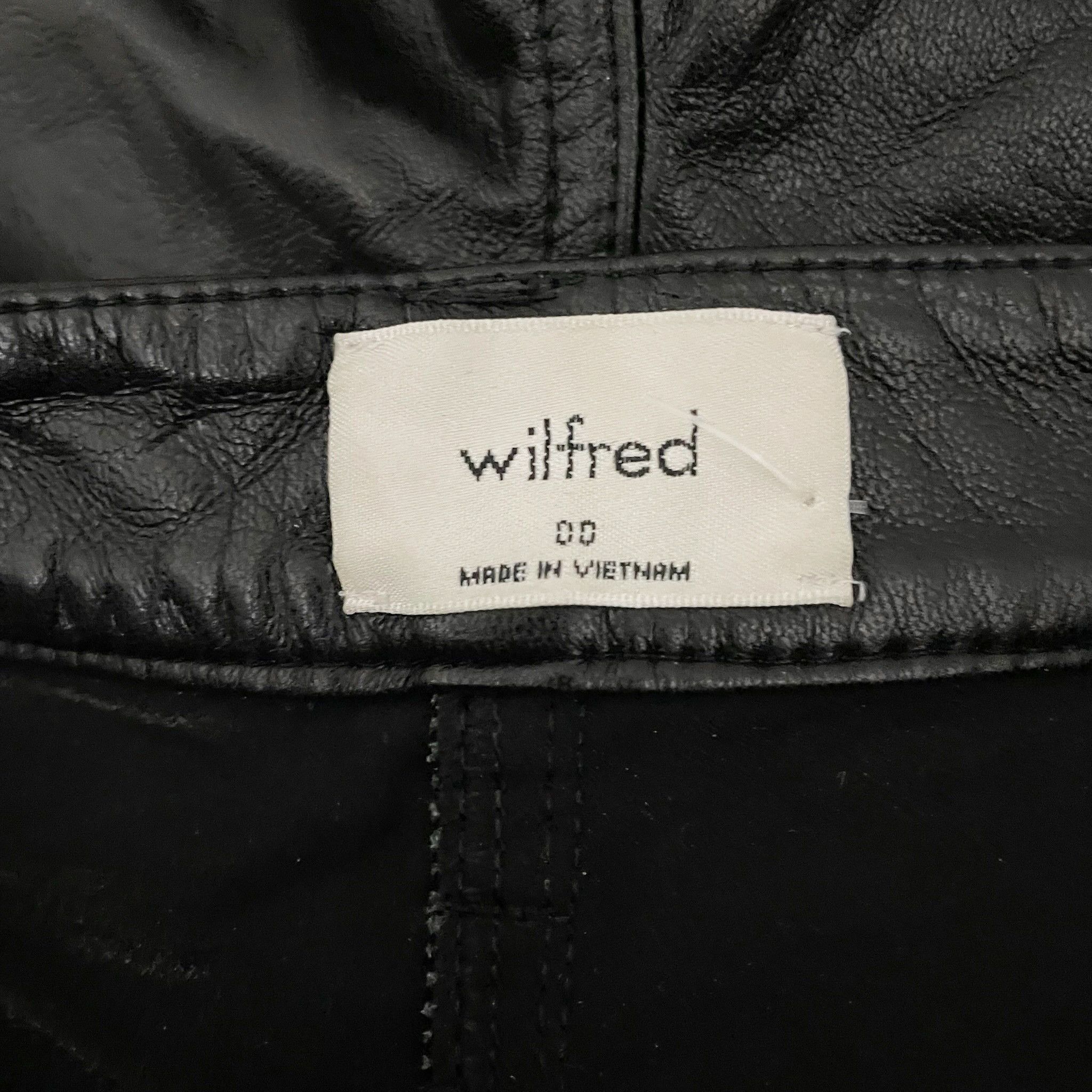 Aritzia Wilfred Aritzia The Melina Faux Vegan Leather Size 24" / US 00 / IT 34 - 2 Thumbnail