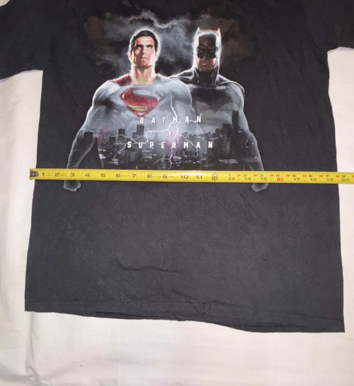 Warner Bros Batman v Superman Graphic Tee Size US L / EU 52-54 / 3 - 5 Thumbnail