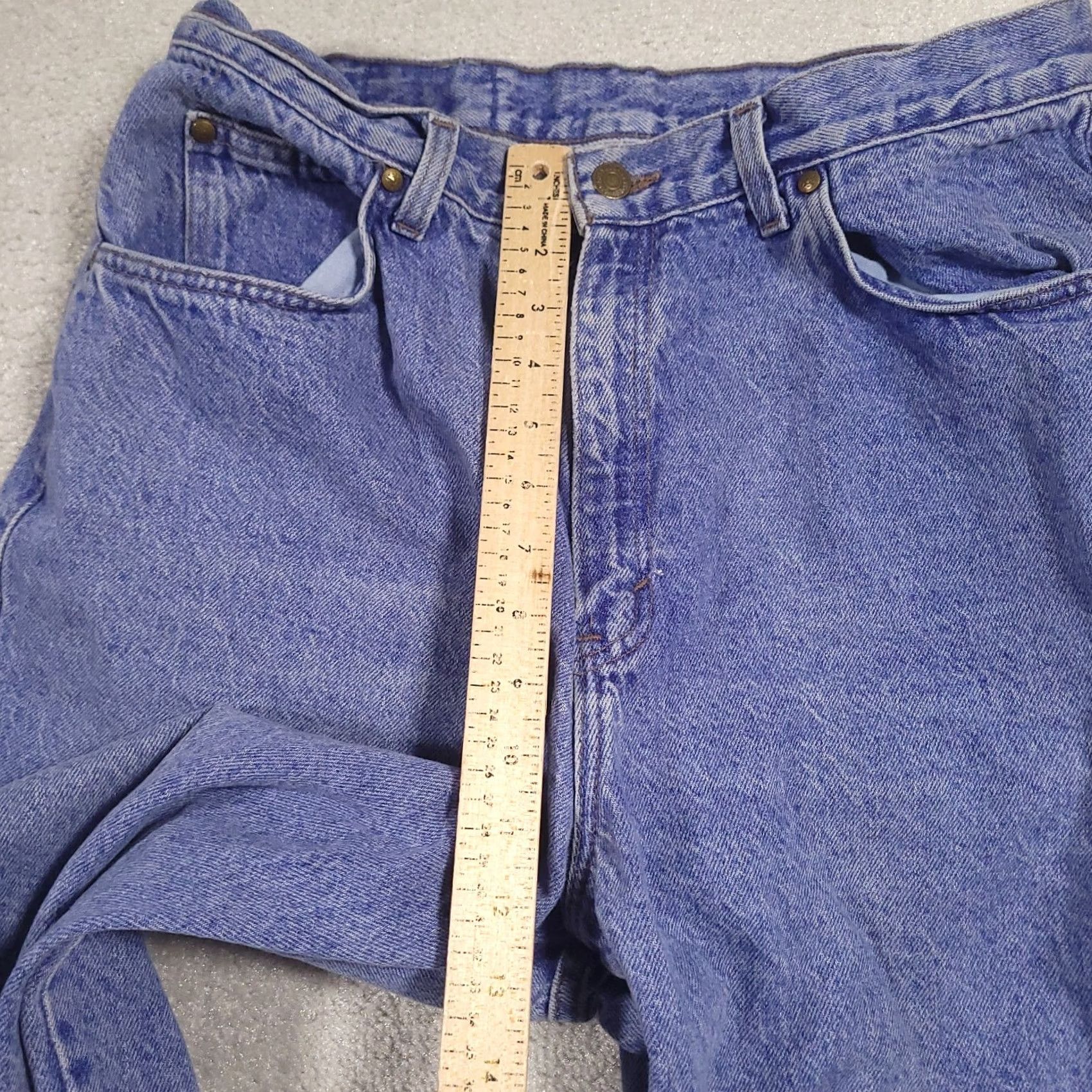 Levi's VINTAGE Levi’s Jeans Women Size 16 Blue Denim Mom 5-Pocket Regular Inseam 30” Blue Faded Size 24" / US 00 / IT 34 - 6 Thumbnail