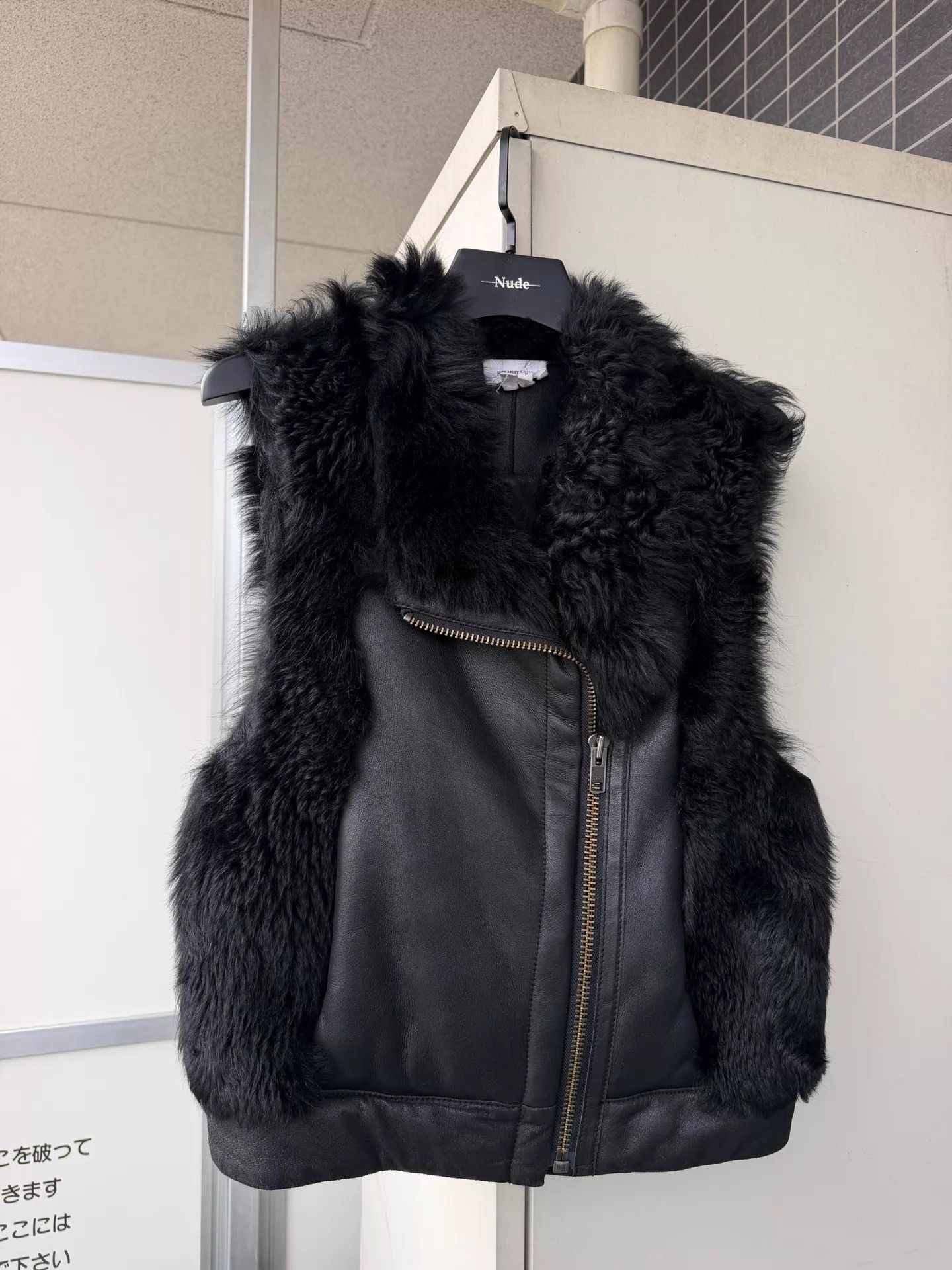 Helmut Lang Helmut Lang Fur-Shearling Paneled Asymmetric Zip Vest Size S / US 4 / IT 40 - 1 Thumbnail