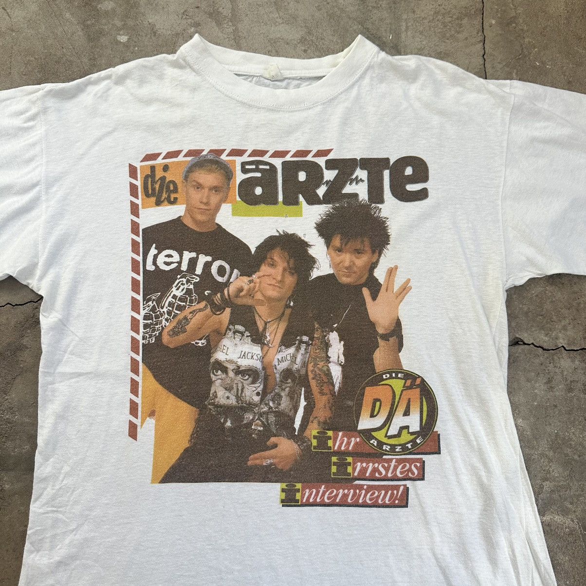 Band Tees Vintage90s Die Arzte T-shirt Size US L / EU 52-54 / 3 - 5 Thumbnail