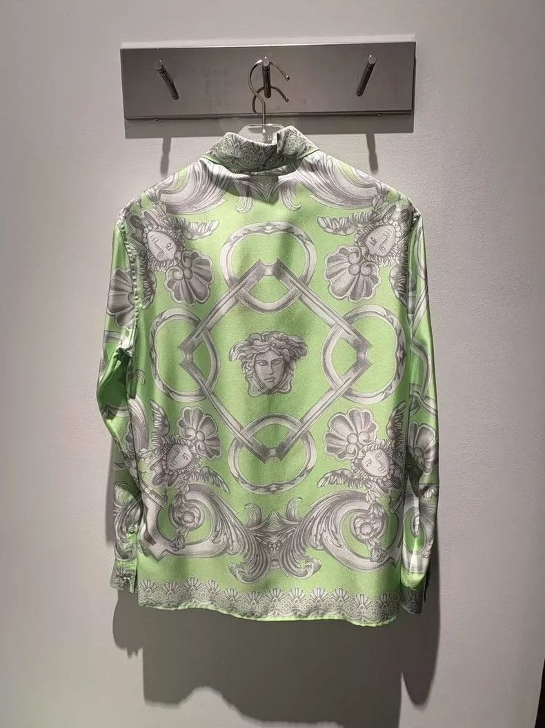 Versace Versace Men's Medusa court-style print shirt Size US M / EU 48-50 / 2 - 4 Thumbnail