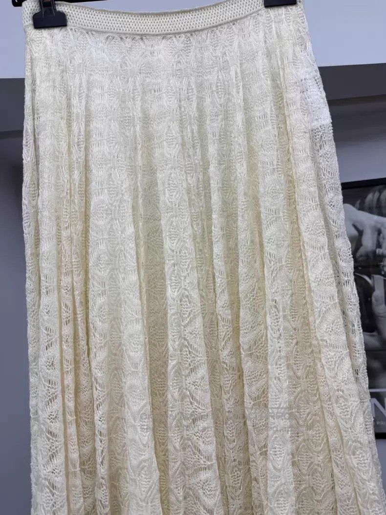 Dior Dior Beige hollow knitted lace tassel skirt Size 26" / US 2 / IT 38 - 2 Thumbnail