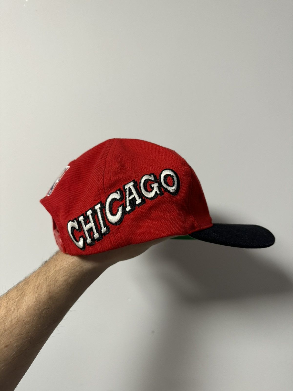 NBA × Vintage RARE Vintage 90s Chicago Bulls Specialties Side Wave Hat Size ONE SIZE - 5 Thumbnail