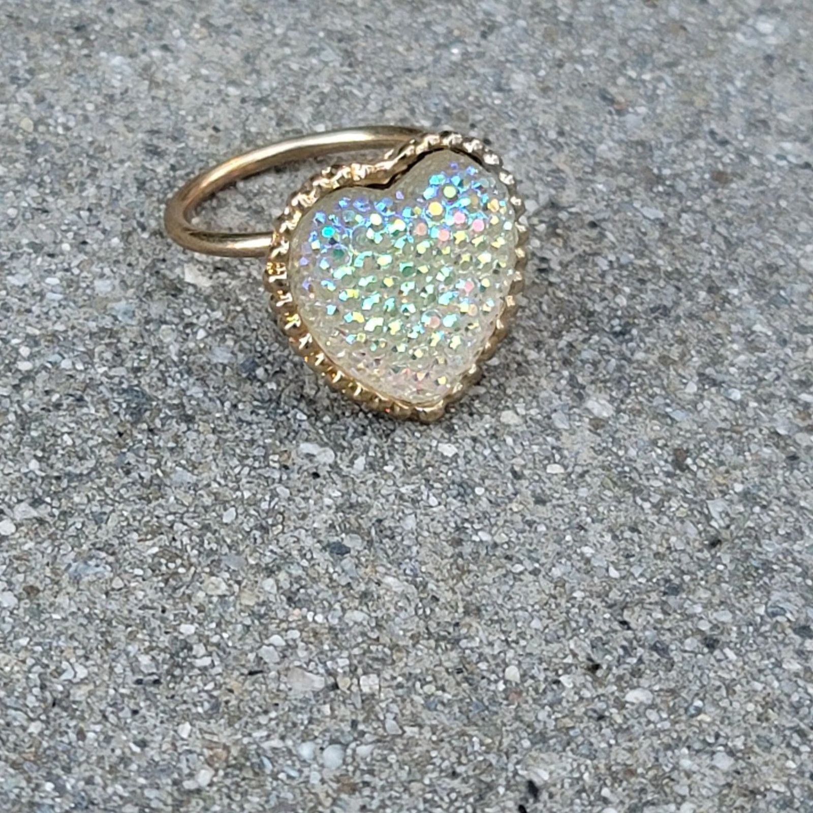 The Unbranded Brand Gold Tone Heart Shaped Rhinestone Ring Size ONE SIZE - 3 Thumbnail