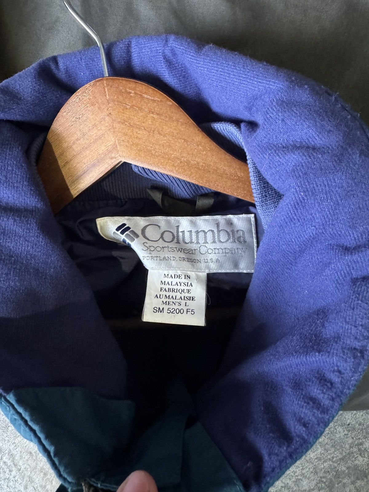 Columbia × Japanese Brand Vintage Y2K Columbia green blue longs peak rain jacket Size US L / EU 52-54 / 3 - 5 Thumbnail