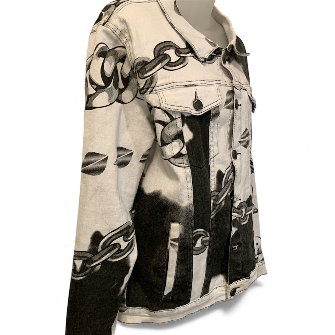 Other White and Black Denim Jacket (item#10050) Size US L / EU 52-54 / 3 - 3 Thumbnail