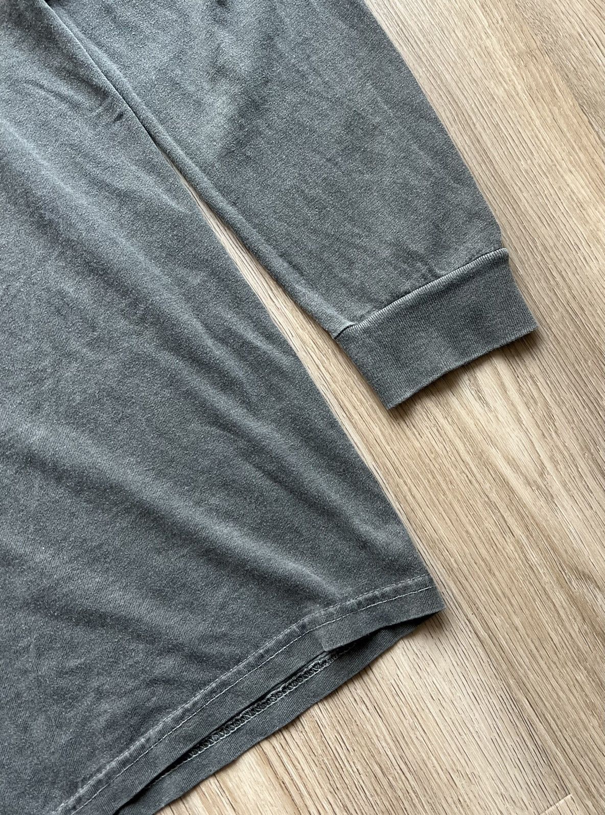 Stussy × Vintage Vintage Stussy Washed Dray Long Sleeve Back Big Logo Size US L / EU 52-54 / 3 - 5 Thumbnail