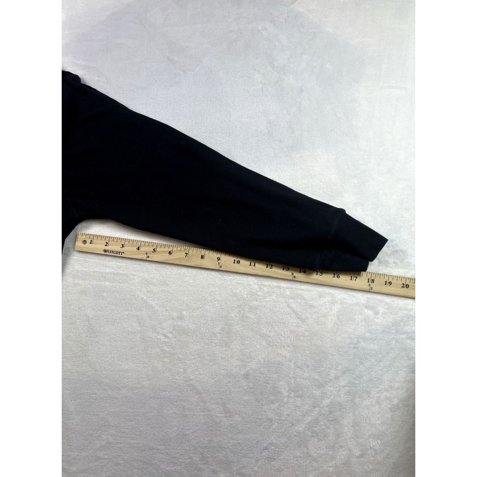 Vintage Cuddle Duds Men’s | Size L | Black Waffle Knit Thermal Shirt Loose Fit | Crew Neck | Pullover | Long Sleeve | Regular Fit Size US L / EU 52-54 / 3 - 3 Thumbnail
