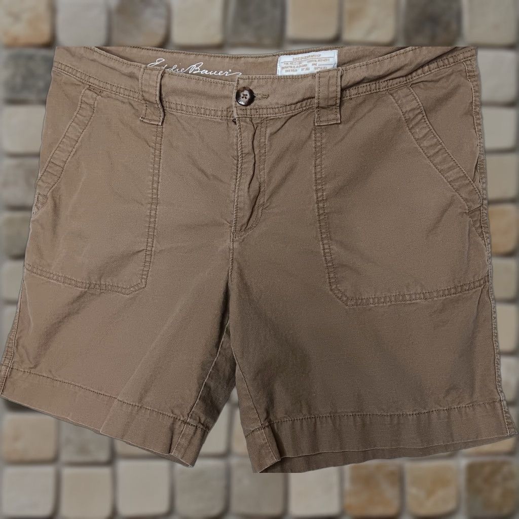 Eddie Bauer Eddie Bauer Shorts Women's Size 16 Cargo Rip Stop Brown Cotton Hiking Outdoors Womens Size 40" / US 18 - 1 Thumbnail