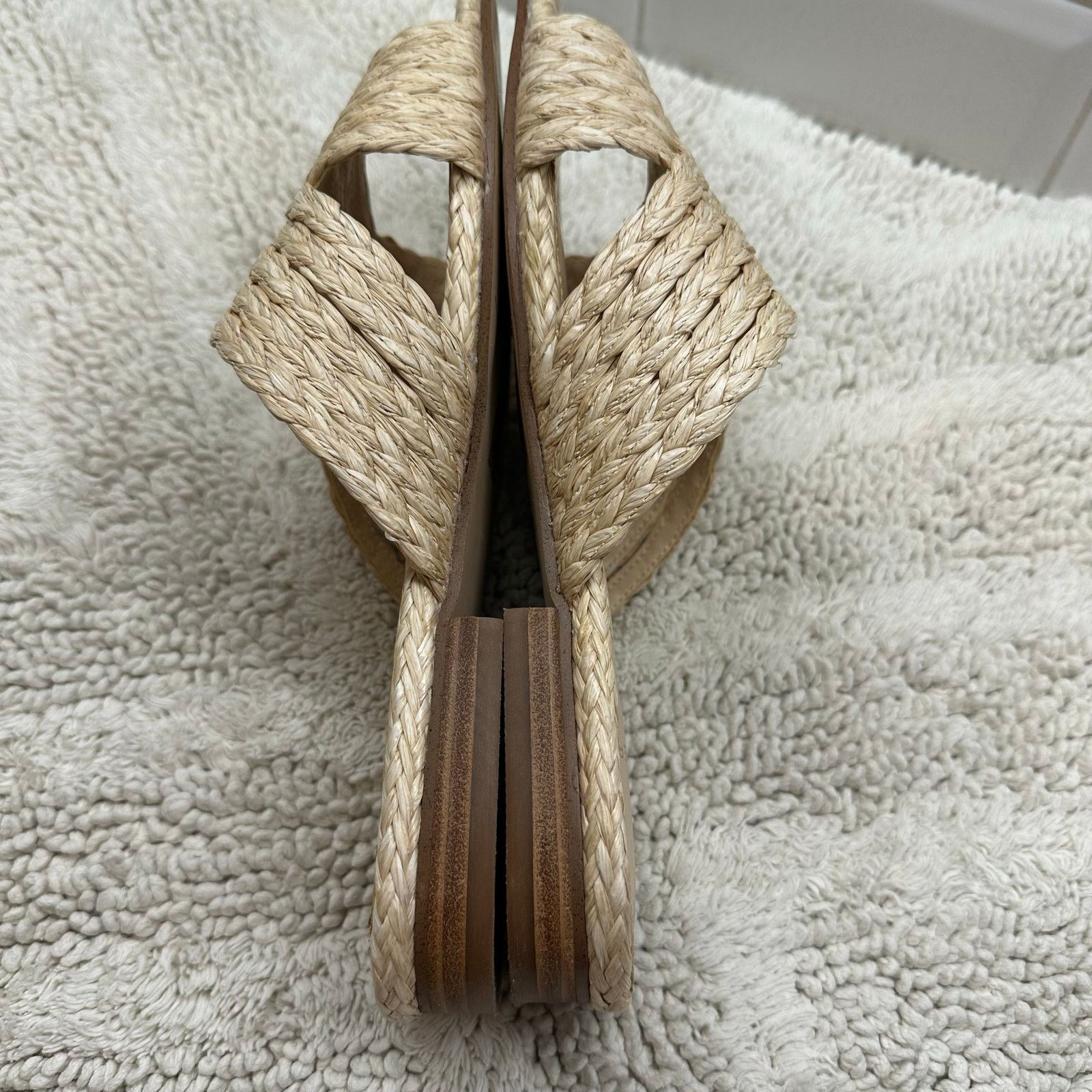 Other AQUA Kristopher Brock Crossover Espadrille Sandals 7.5M Size US 7.5 / IT 37.5 - 6 Thumbnail