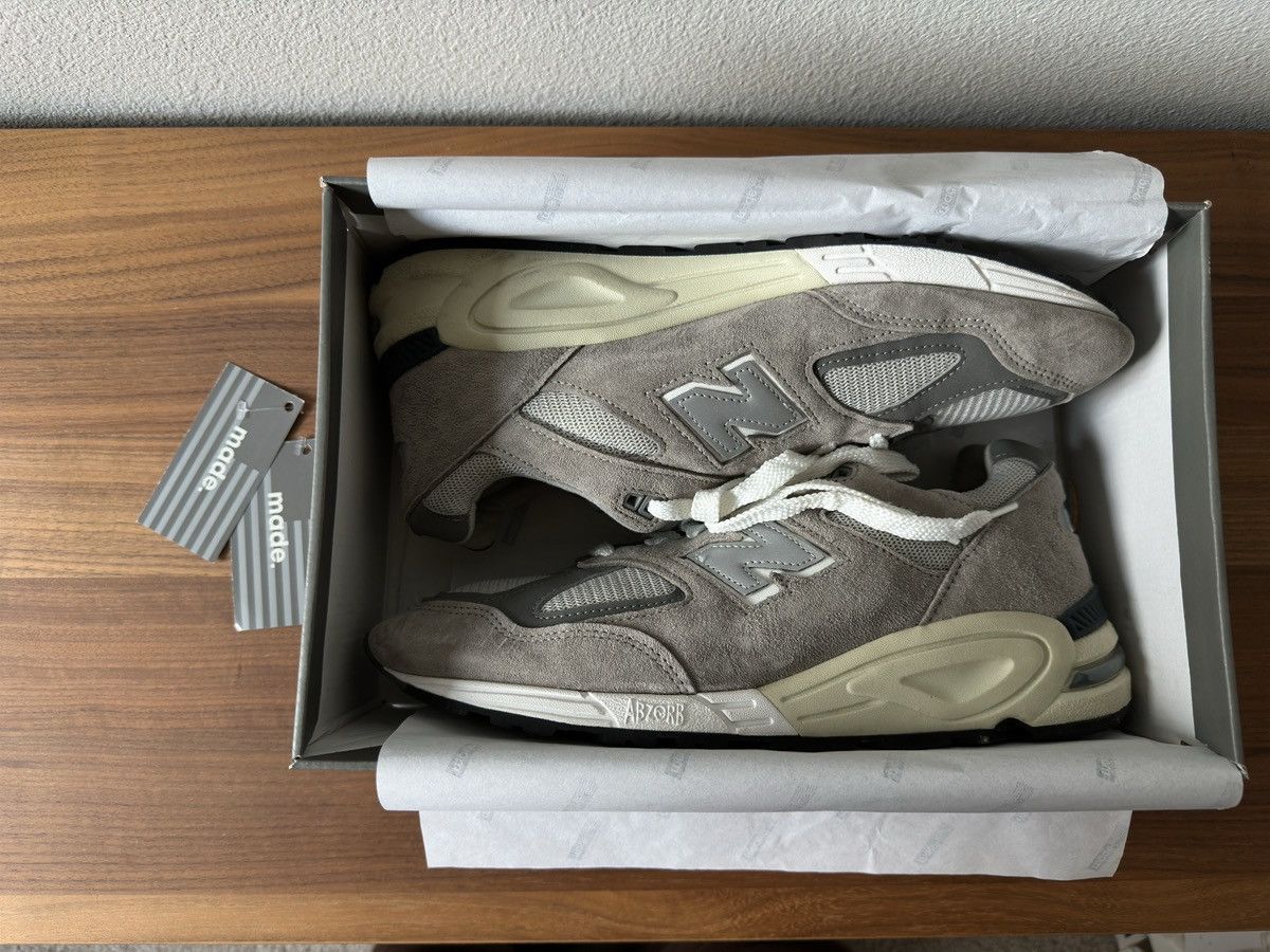 New Balance New Balance 990v2 Grey Made in USA Size US 11 / EU 44 - 7 Thumbnail